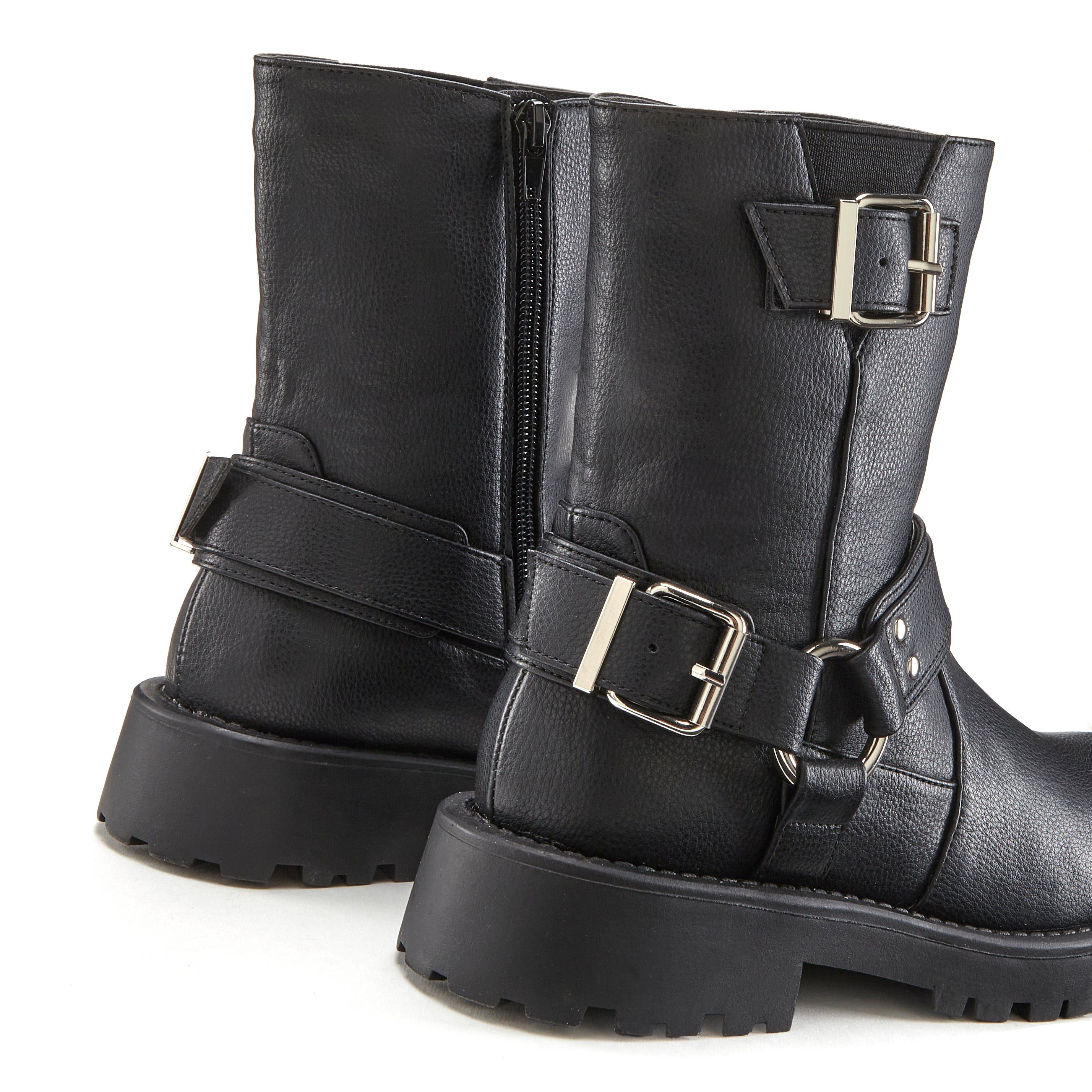 Lascana Bikerboots met trendy siergespen, laarzen, enkellaars