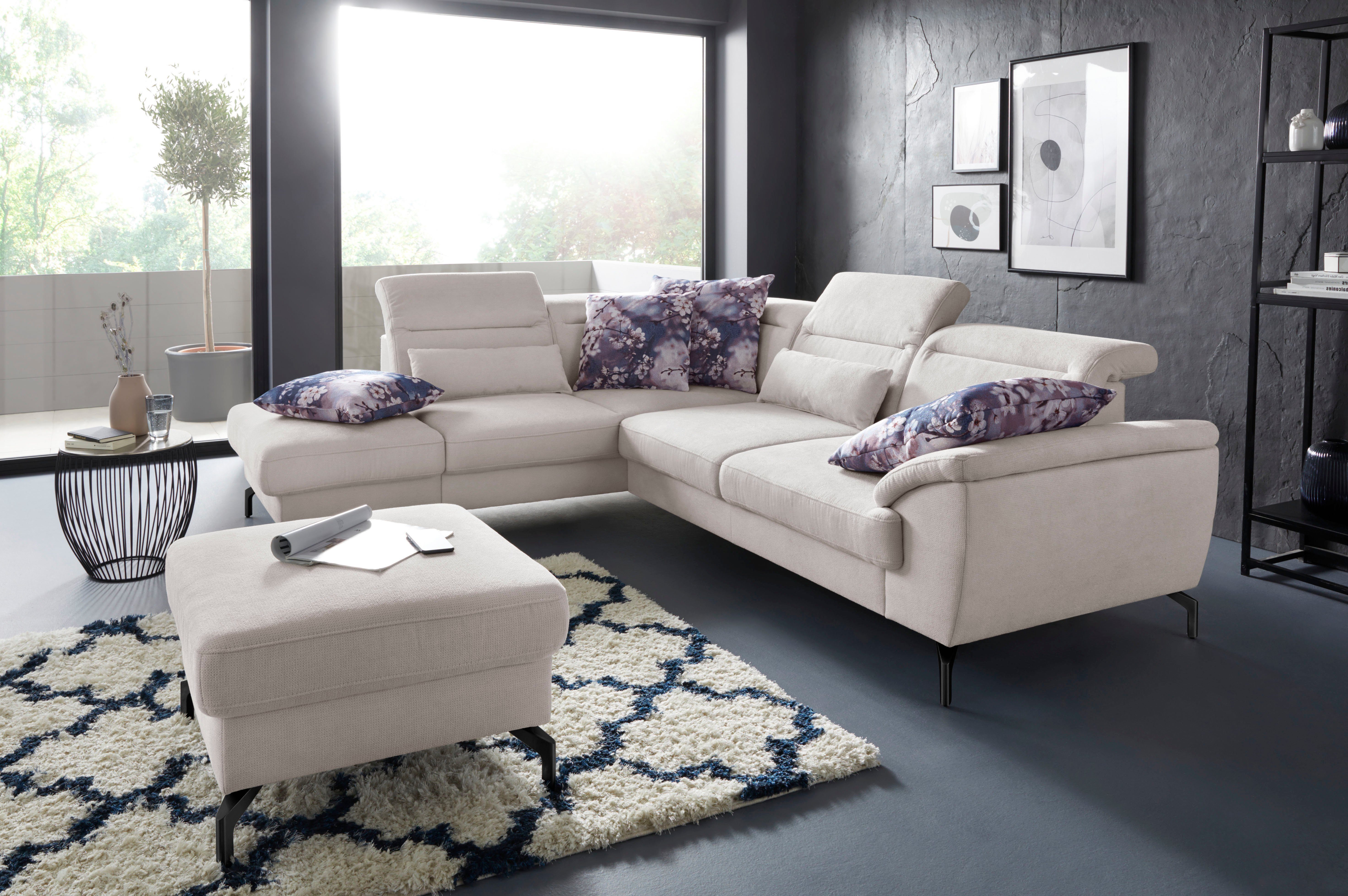 Sit&more Hoekbank Percy L-vorm 15 cm poothoogte, zitdiepteverstelling, naar keuze in 2 pootkleuren