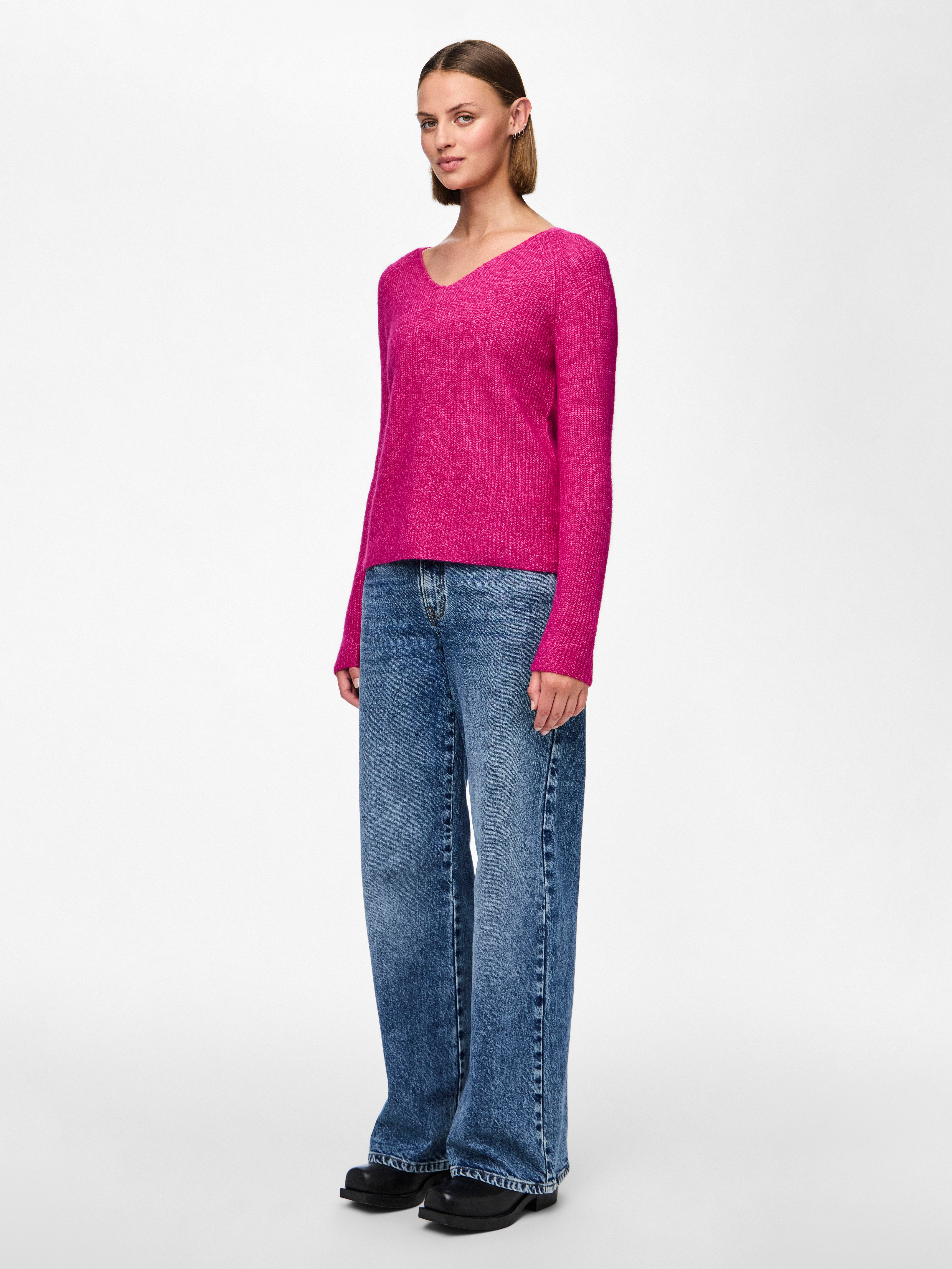 pieces Trui met V-hals PCELLEN LS V-NECK KNIT NOOS BC