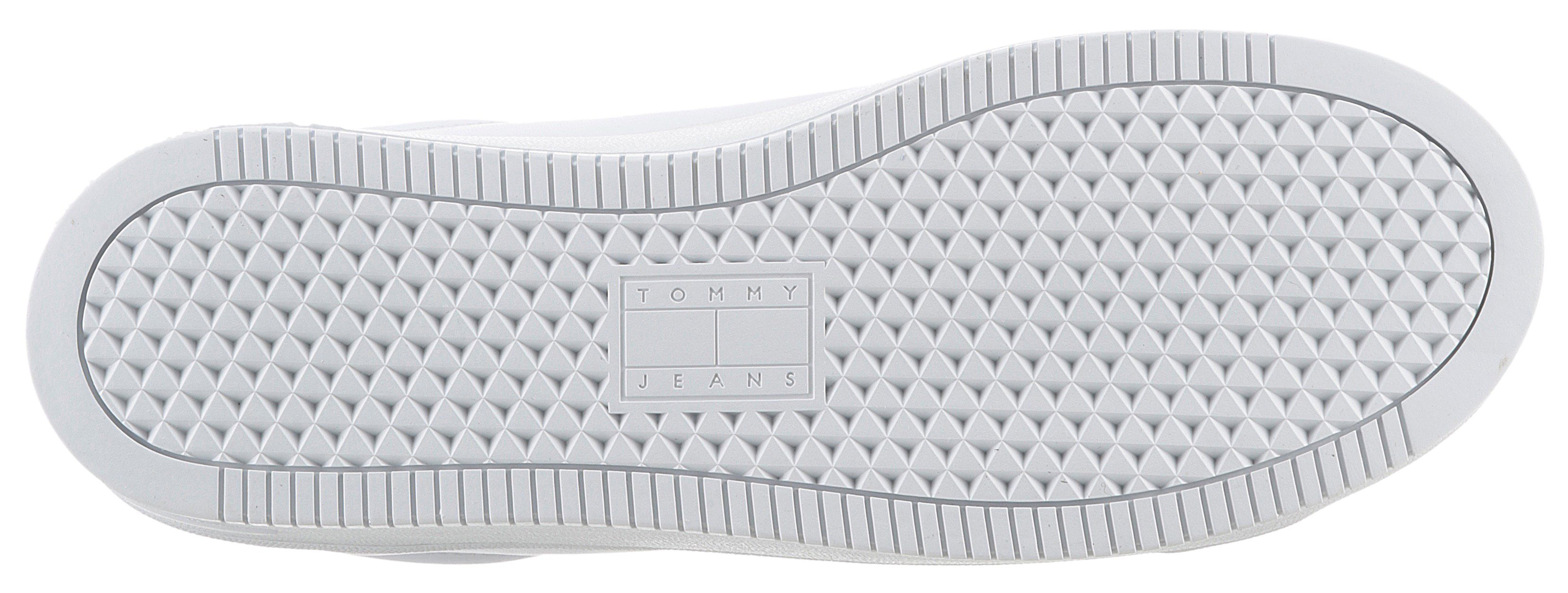 TOMMY JEANS Plateausneakers TJW FLATFORM ESS , vrijetijdsschoen, halfschoen, veterschoen met gepolsterde schacht