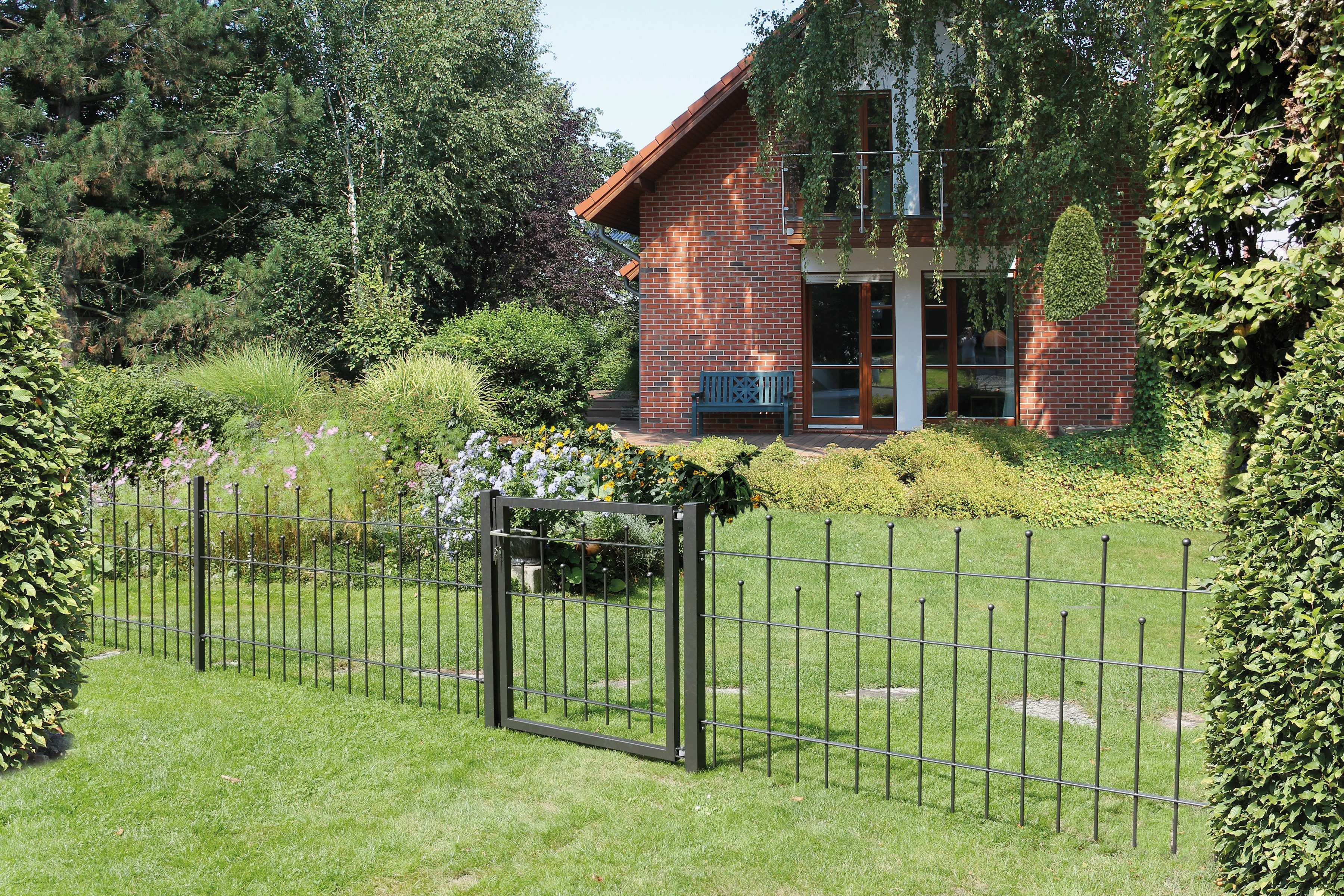 GAH Alberts Metalen hek Madrid Hoogte: 49,5, 73,5 en 98,5 cm, totale lengte: 10 m, om vast te schroeven (set)