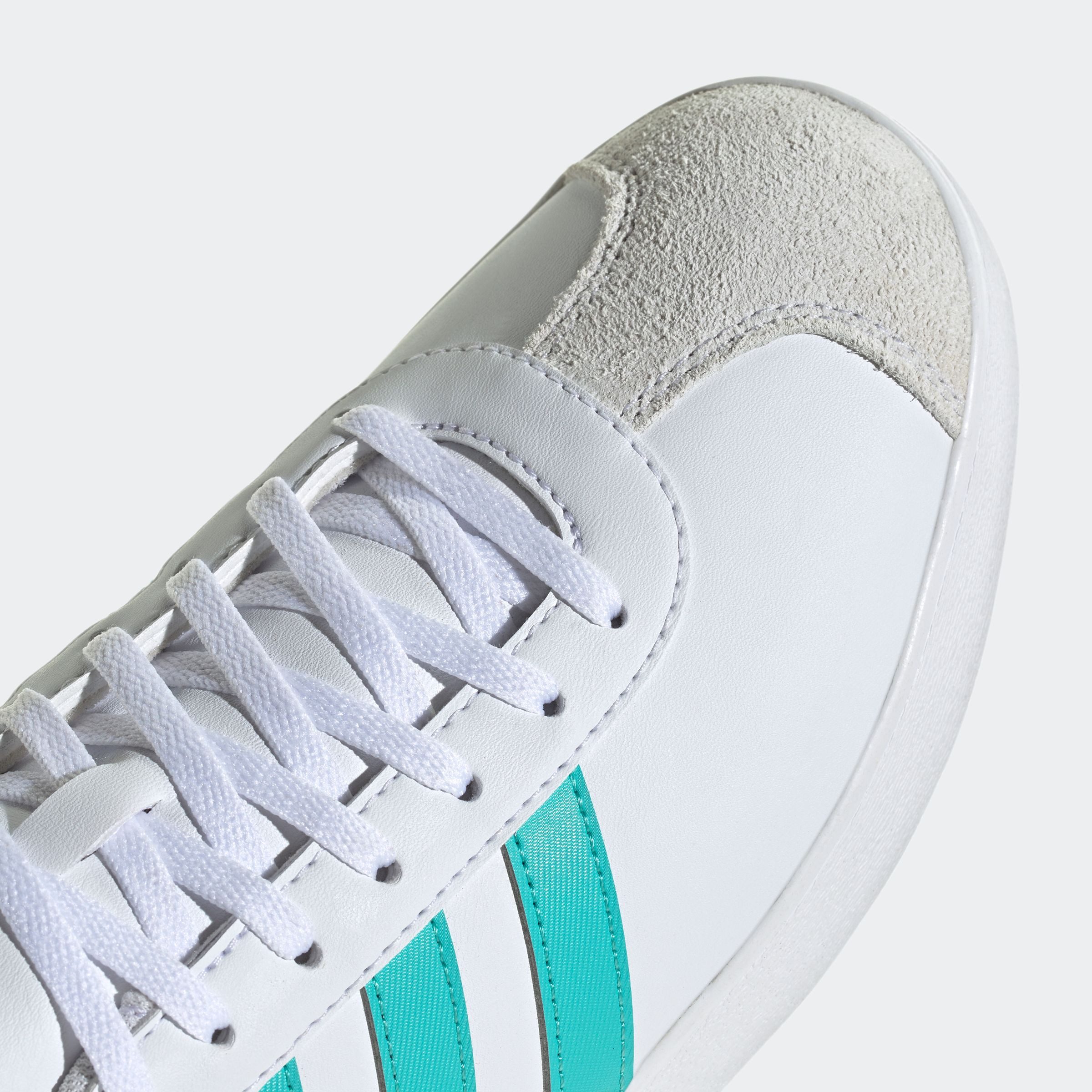 adidas Performance Sneakers MERCEDES - AMG PETRONAS FORMULA ONE TEAM VL court schoen