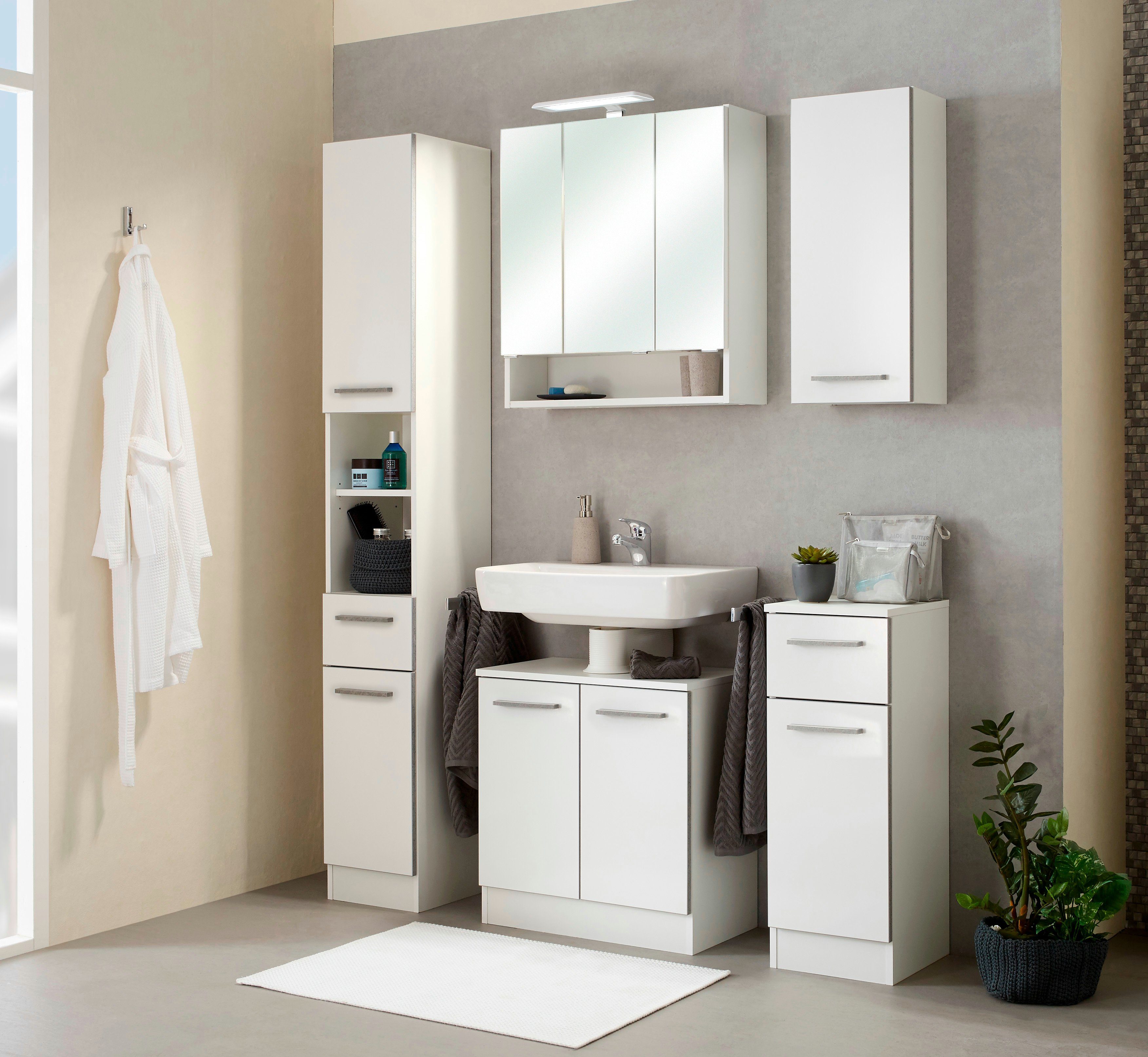 Saphir Badmeubelset Quickset 953 2-delig, wastafelonderkast en led-spiegelkast in glanzend wit, badkamermeubel inclusief deurdemper, zonder wasbak, 5 deuren (set)