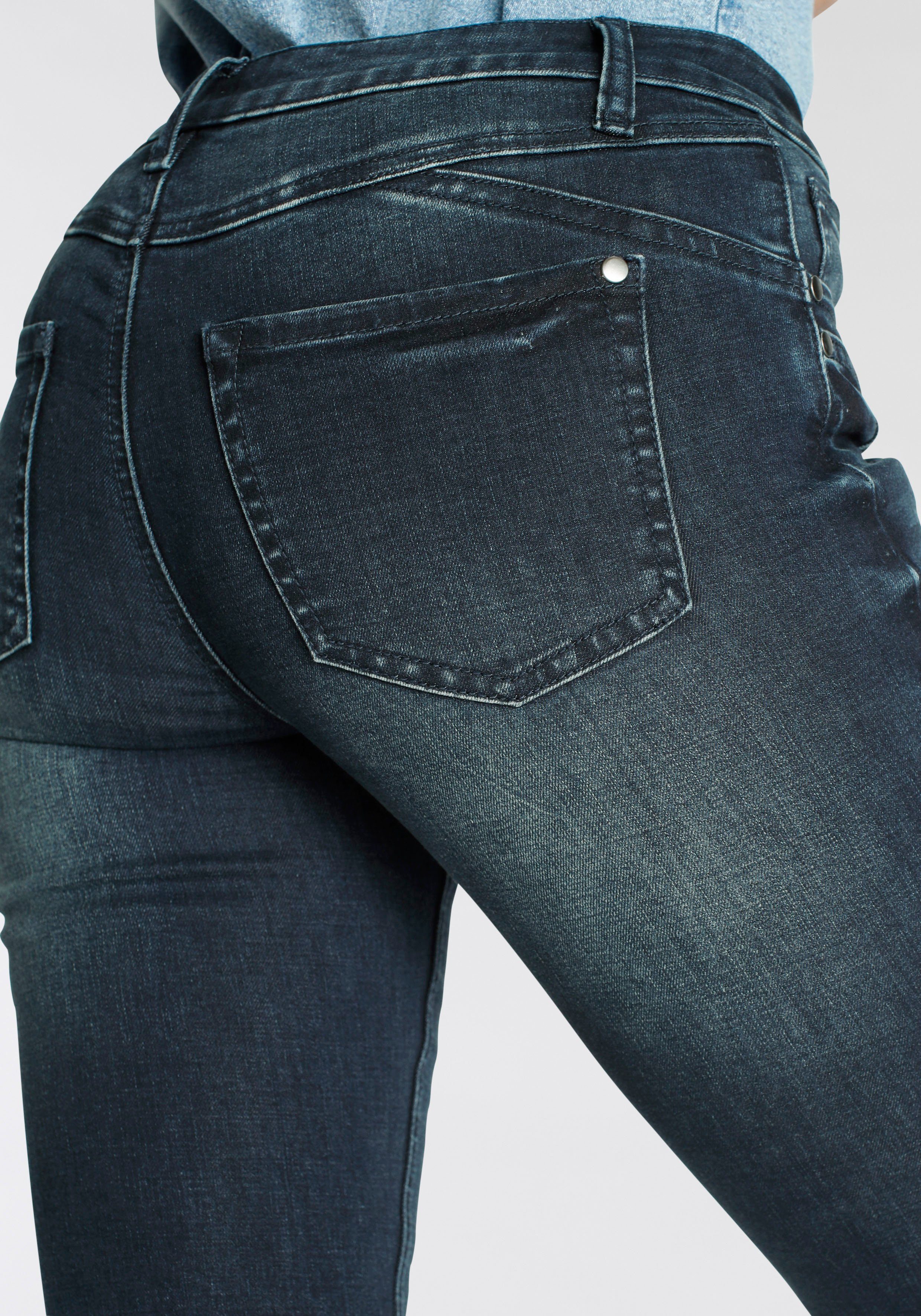 Arizona Skinny fit jeans extra-strakke been snit, used-look-wassing, normale taille