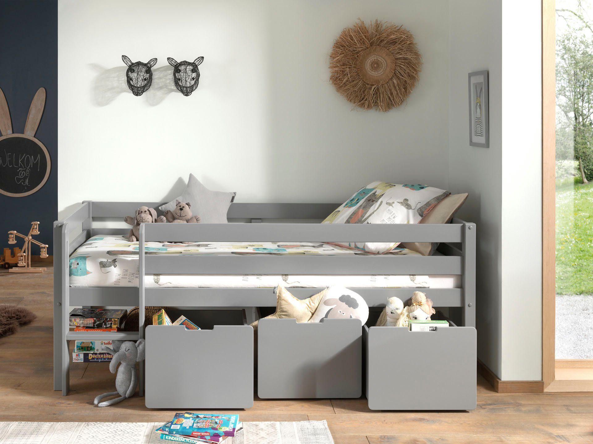 Vipack Speelbed Vipack Pino Laag speelbed met LF 90x 200 cm, met ladder en 3 boxen op wieltjes