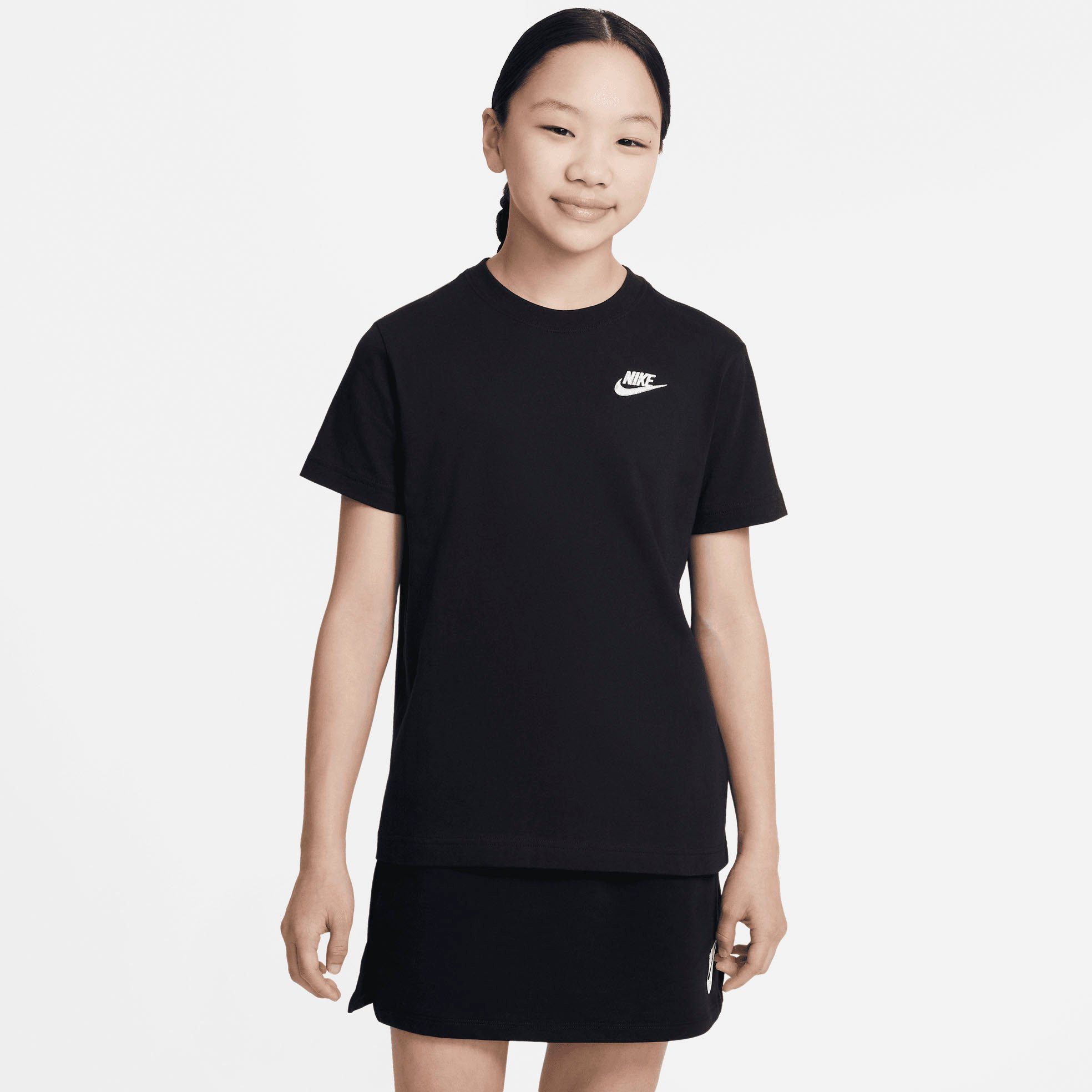 Nike Sportswear T-shirt Big Kids' (Girls') T-Shirt meisjes t-shirts maat XS (122) zwart