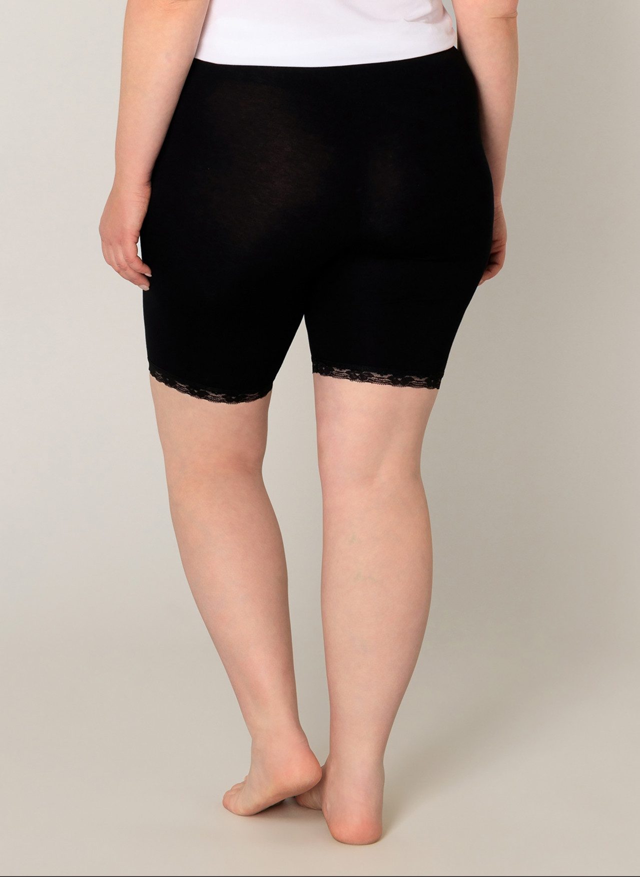 Base Level Curvy Caprilegging AUDREY