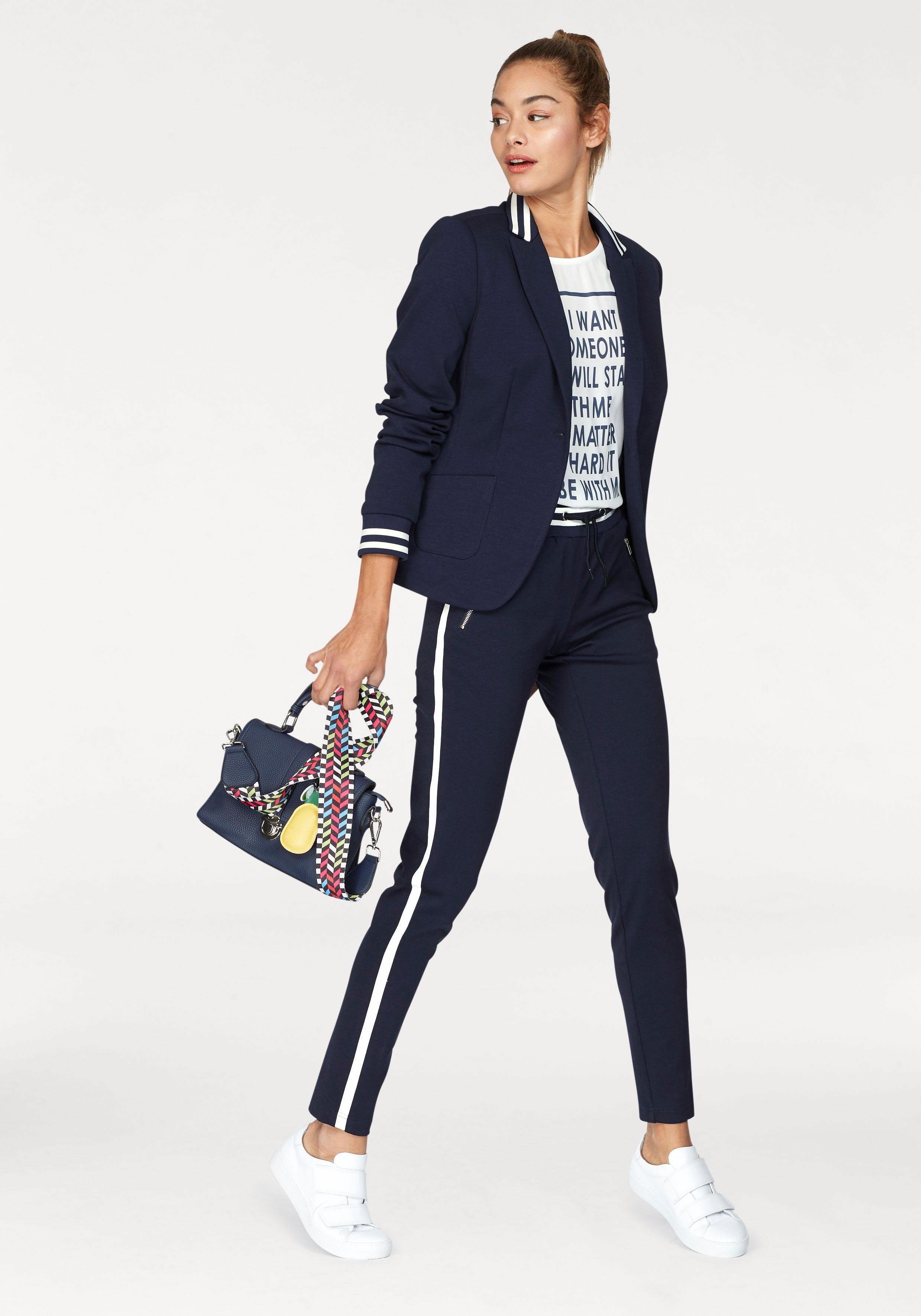 AJC Jogpants in trendy retro-design