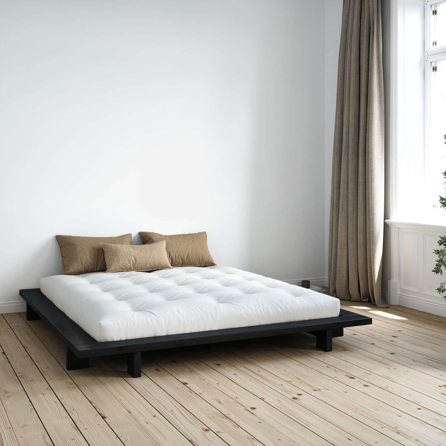 Karup Bedframe JAPAN BED grondbed, houten frame, futonbed, jeugdbed, houten bed Massief houten bed met lattenbodem, massief grenen, bed zonder hoofdeinde