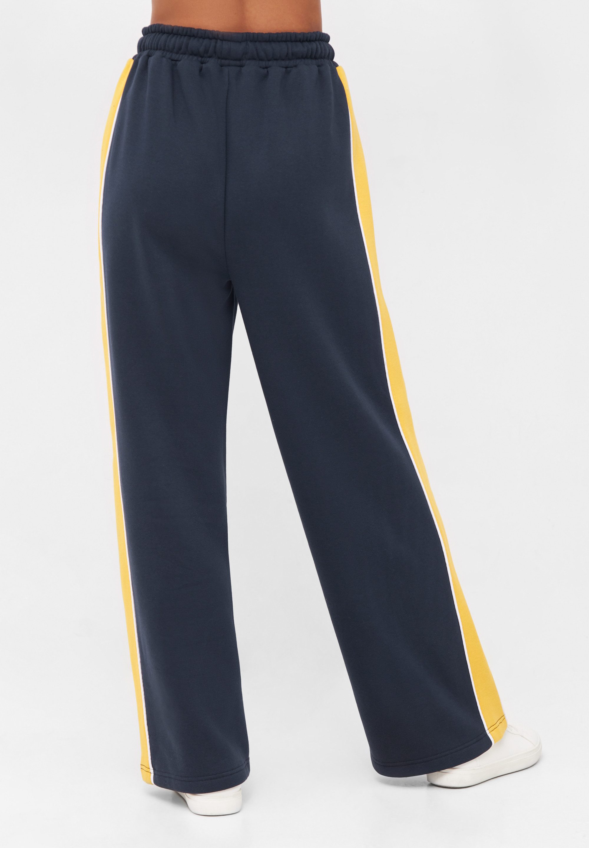 Bench. Sweatbroek ELLINE
