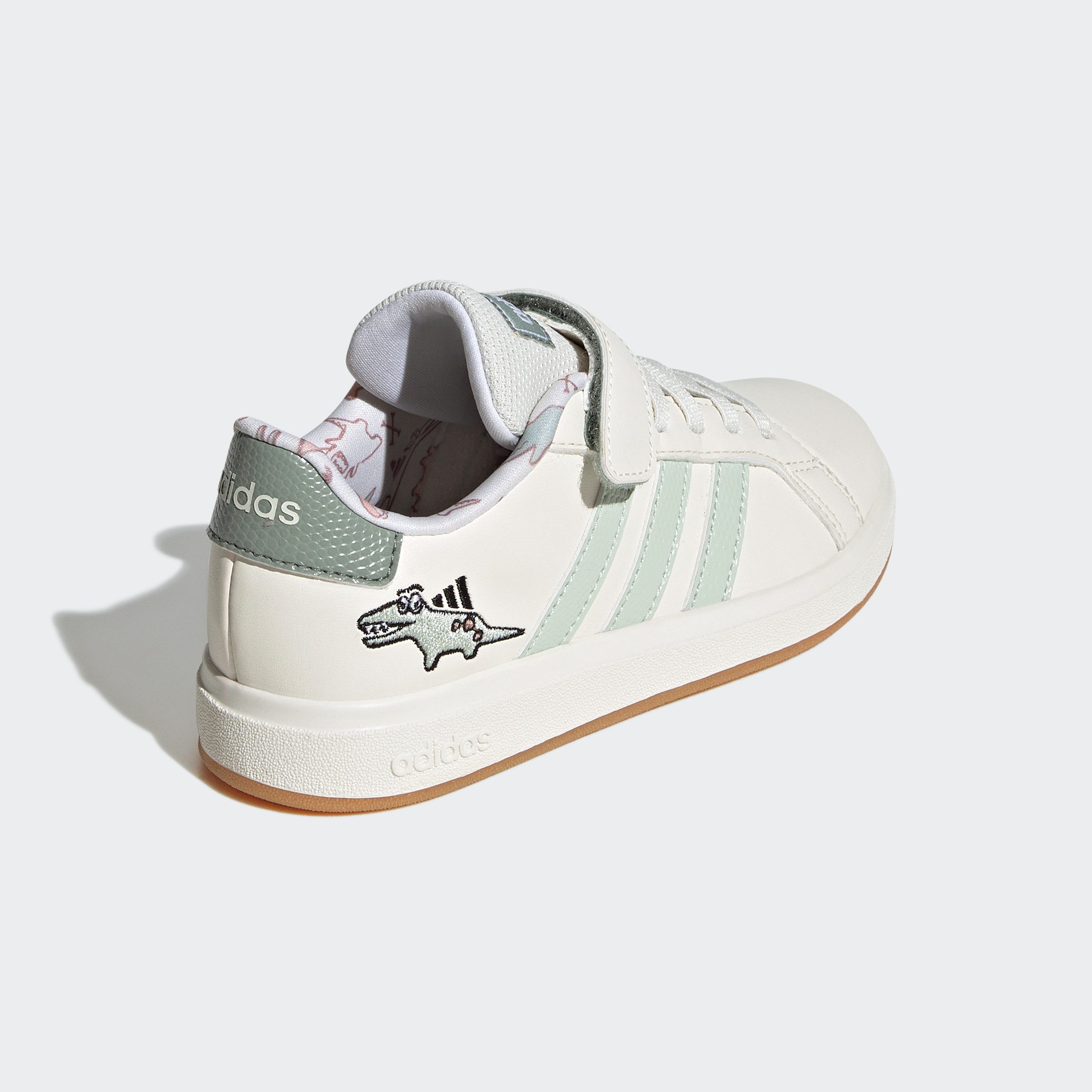 adidas Sportswear Sneakers Design geïnspireerd op de adidas Superstar