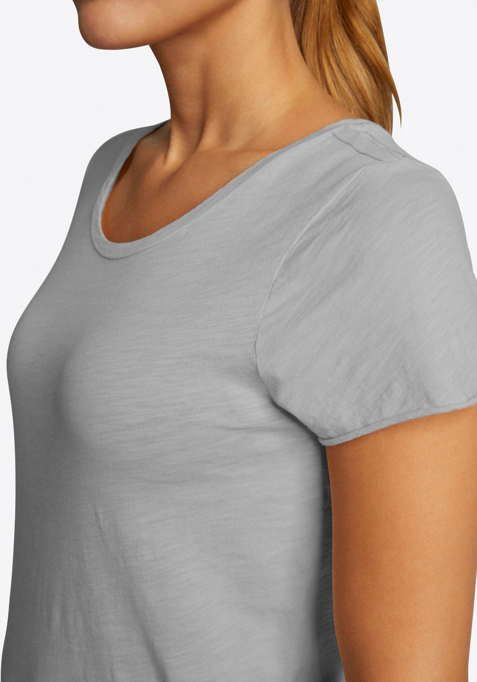 Rich & Royal T-shirt in een vrouwelijke basic pasvorm