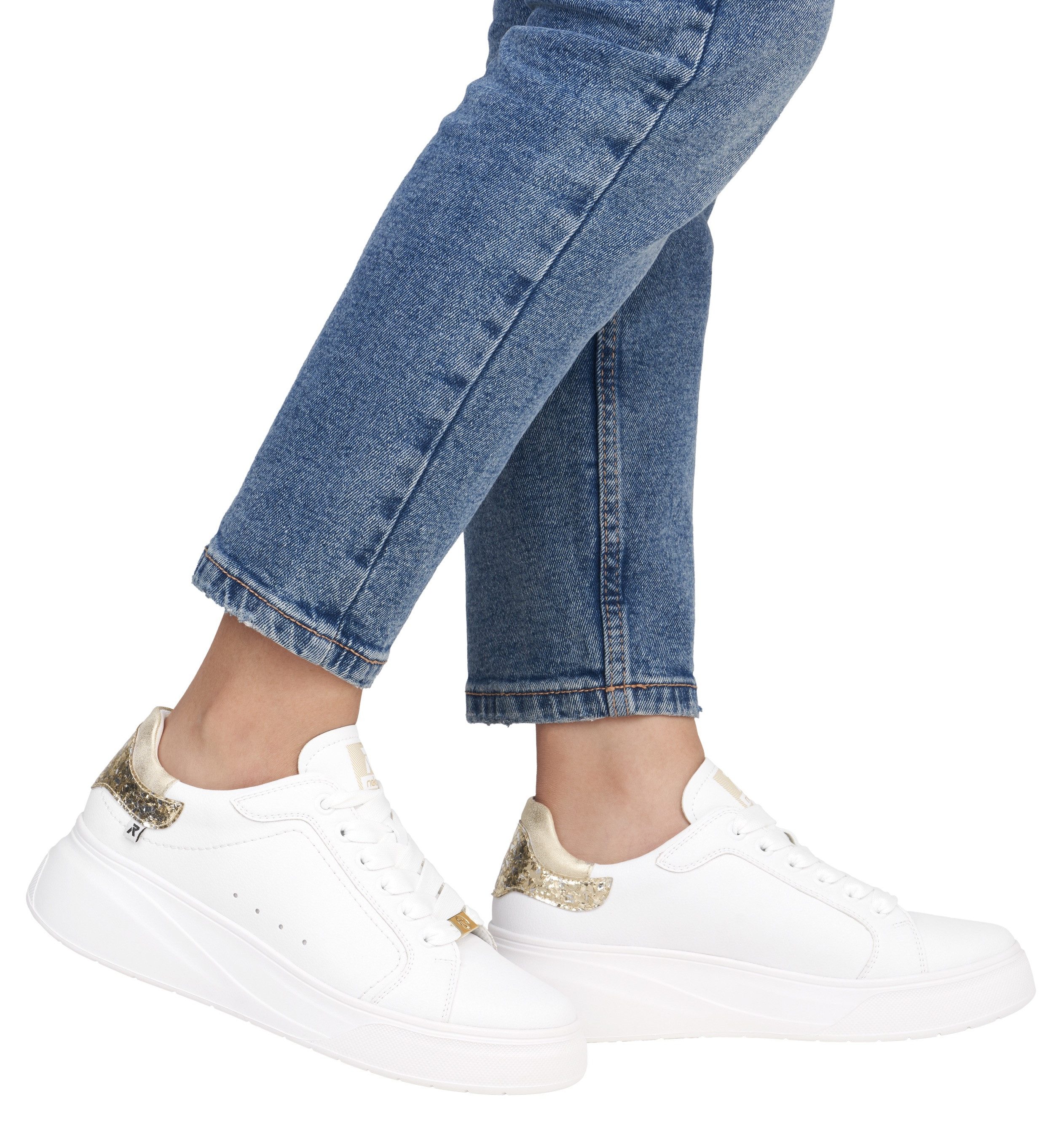 RIEKER Sport Plateausneakers , veterschoen, lage schoen, vrijetijdsschoen, metallic-accent op de hiel