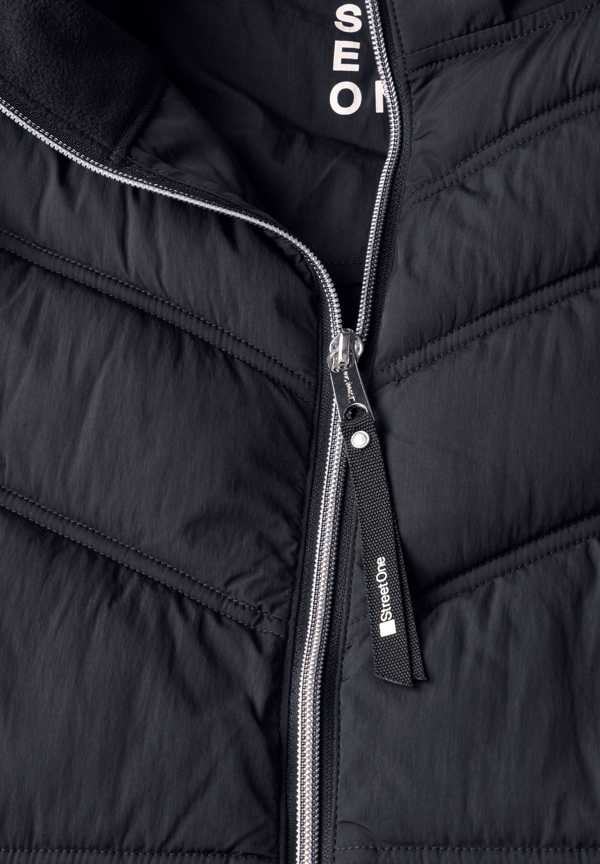 STREET ONE Softshell-jack met capuchon en rijgkoord