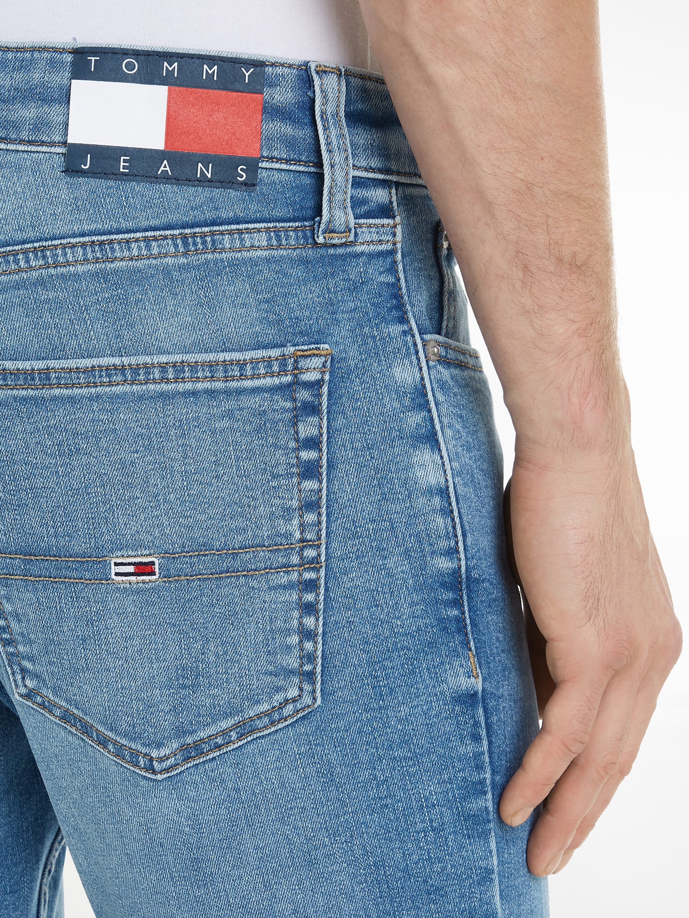 TOMMY JEANS Slim fit jeans SCANTON SLIM met gestempeld logo