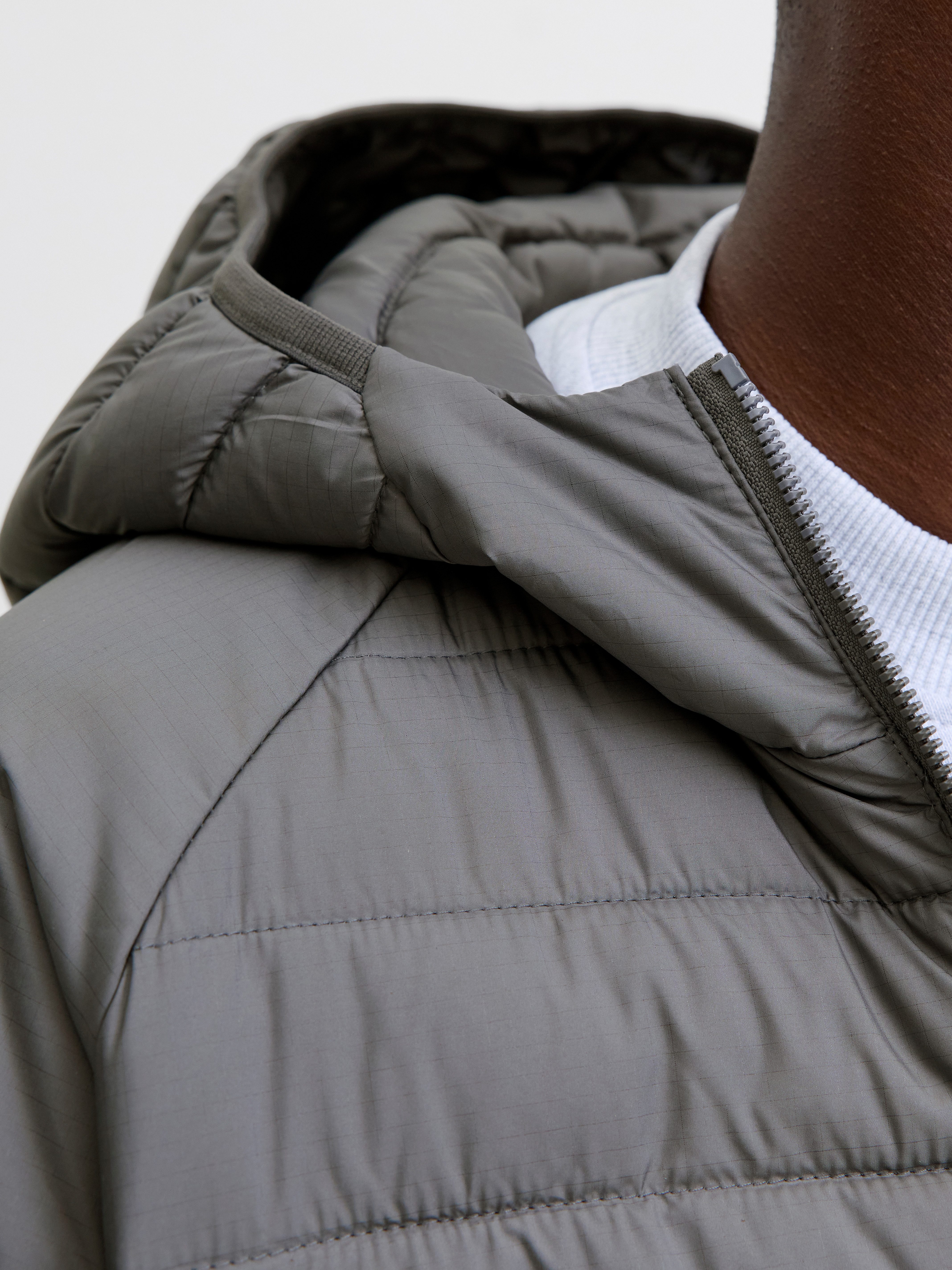 Jack & Jones Gewatteerde jas JJESTATE HYBRID JACKET NOOS