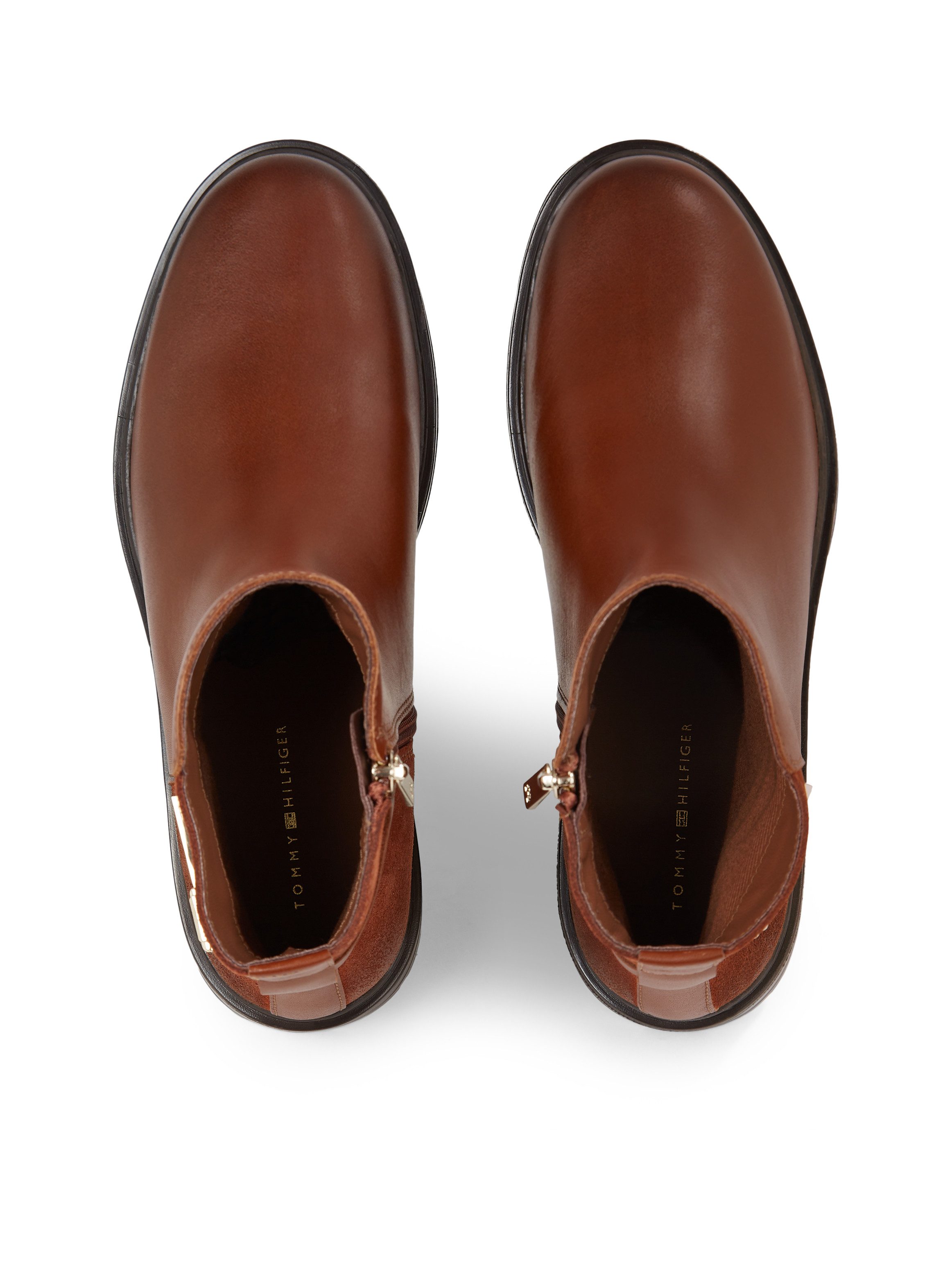 Tommy Hilfiger Laarsjes TH LOGO LEATHER MIX CHELSEA blokhak, business schoen, laarzen met th-sieraad
