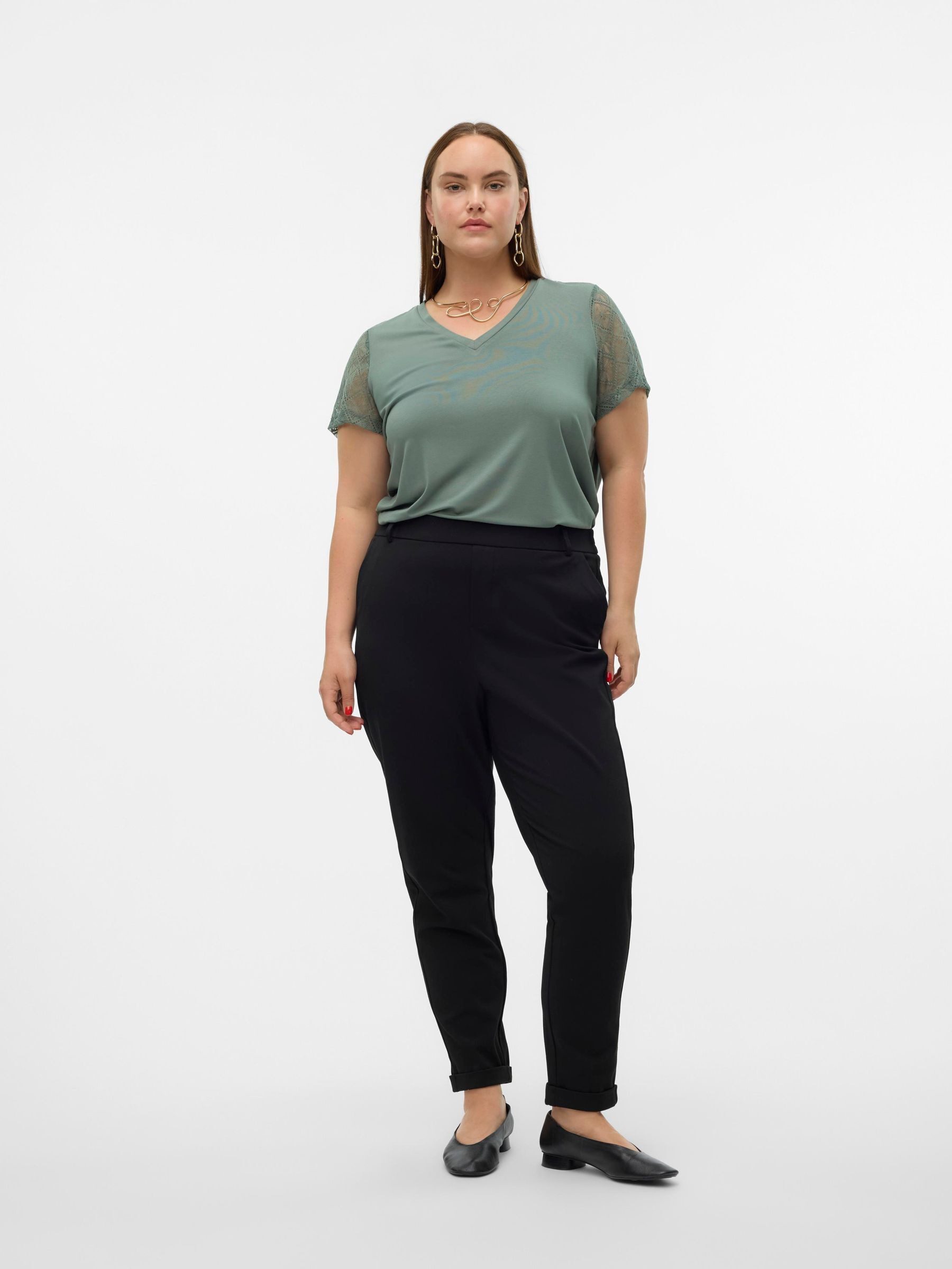 Vero Moda Curve Pantalon VMCMAYA MW LOOSE SOLID PANT CUR NOOS