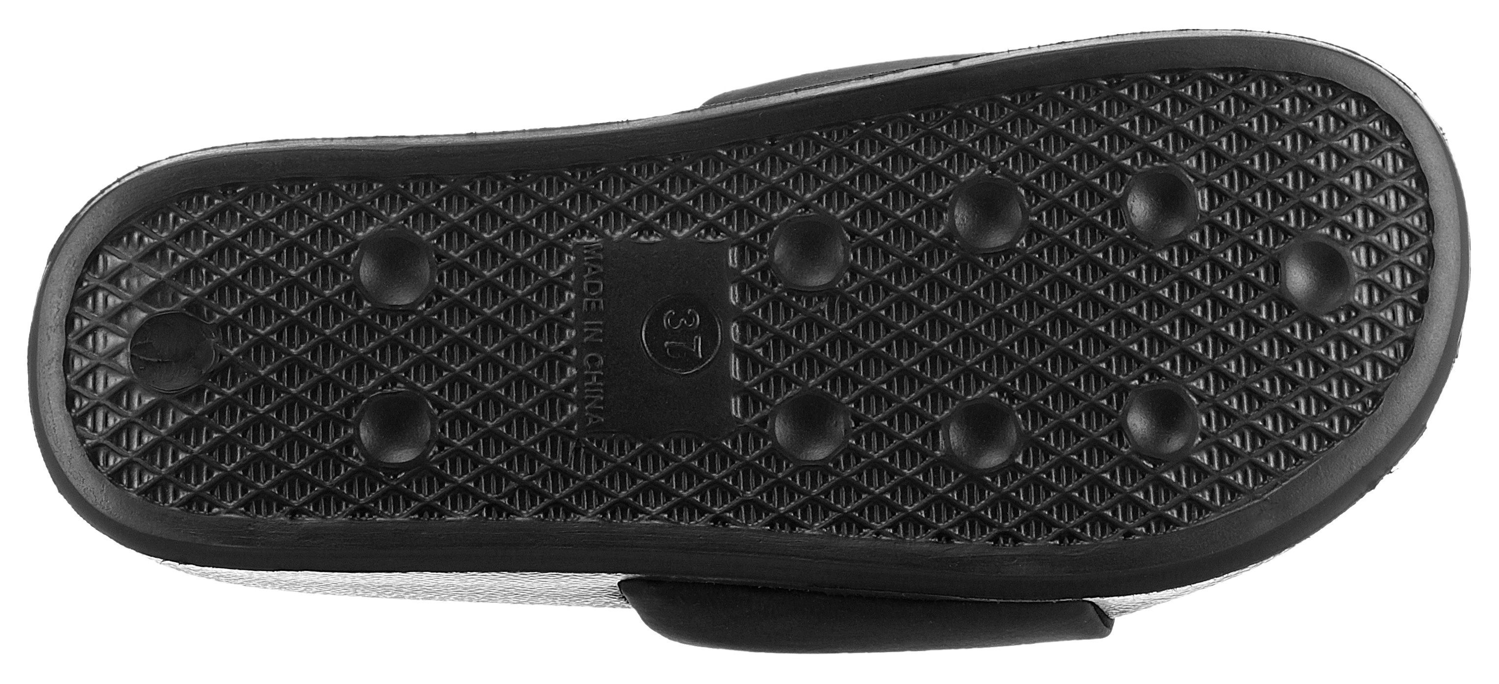 Levi's® Slippers JUNE S BOLD PADDED plateau, zomerschoen, slippers met logo-opdruk