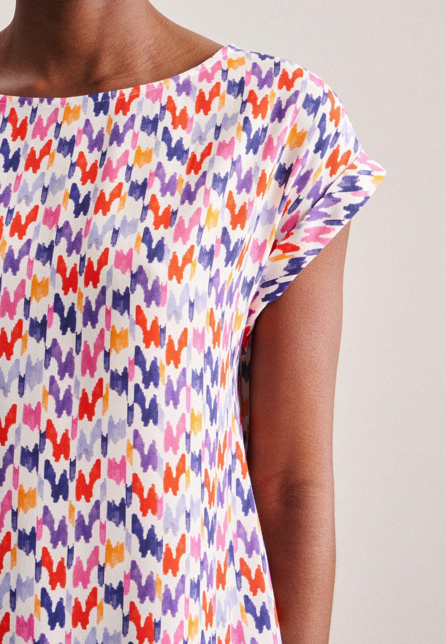 seidensticker Shirtblouse Zwarte roos Korte mouwen ronde hals print
