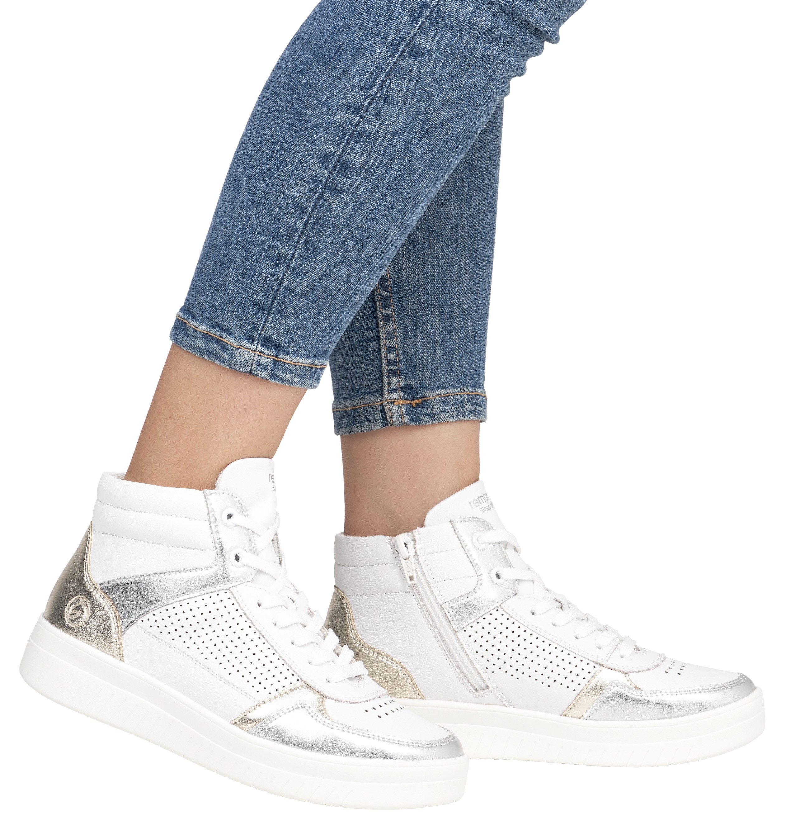 Remonte Plateausneakers , vrijetijdsschoen, veterschoen, high top sneaker met contrasterende afwerking