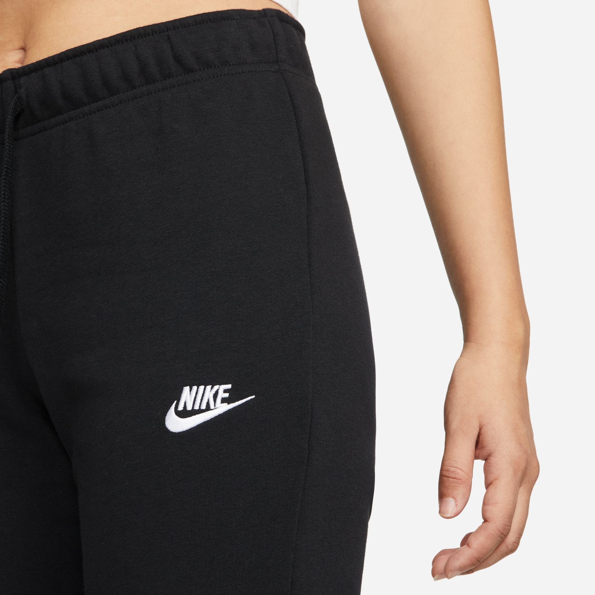 Nike Sportswear Joggingbroek Club Fleece Women's Mid-Rise Slim Joggers