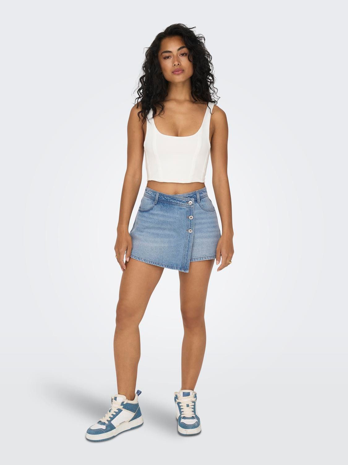 Only Jeansshort ONLLESLY REG LB DNM SKORT BJ NOOS