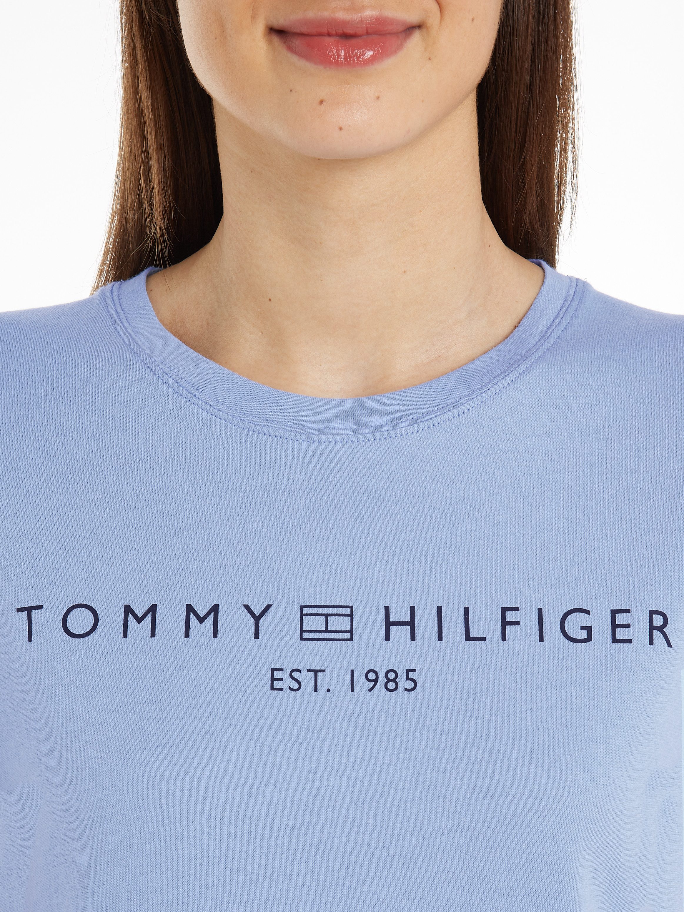 Tommy Hilfiger T-shirt REG CORP LOGO C-NK SS met een logo-opschrift
