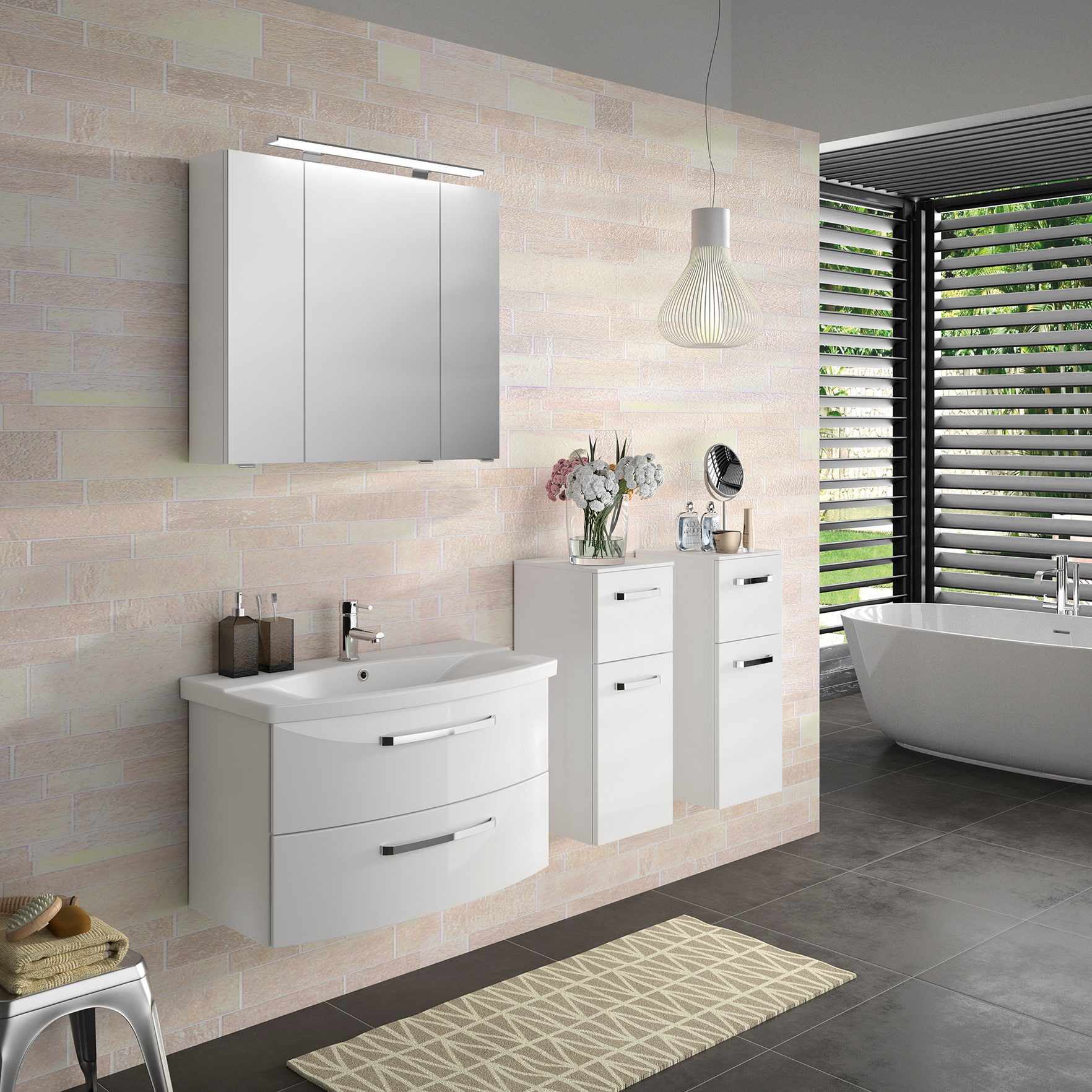Saphir Badkamerspiegelkast Serie 4010 badkamer spiegelkast incl. LED-opbouwlamp Badkast 80 cm breed, 3 deuren, 6 glazen legplanken, incl. deurdemper