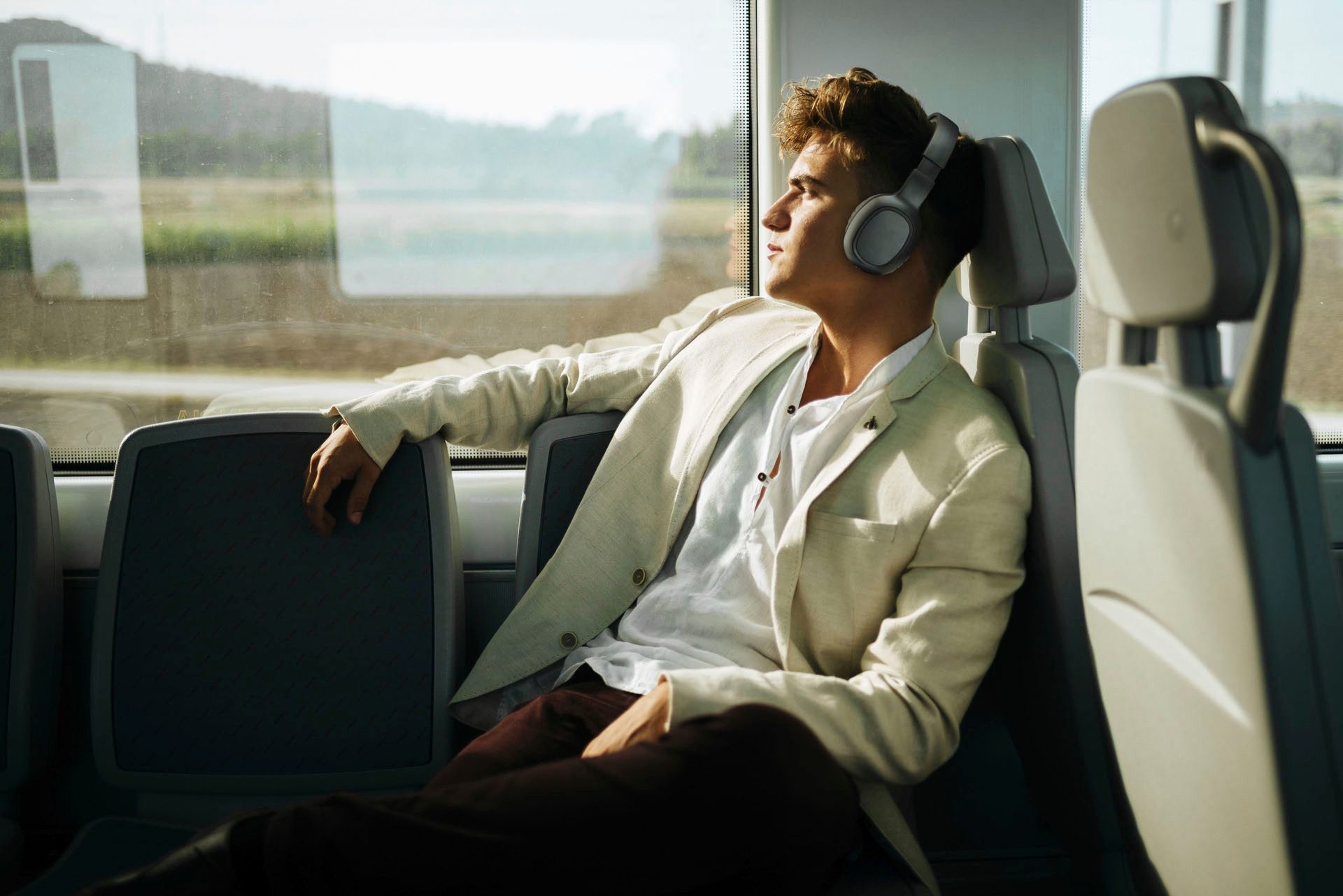 Cellularline Draadloze hoofdtelefoon Music & Sound Bluetooth Headphone BASIC