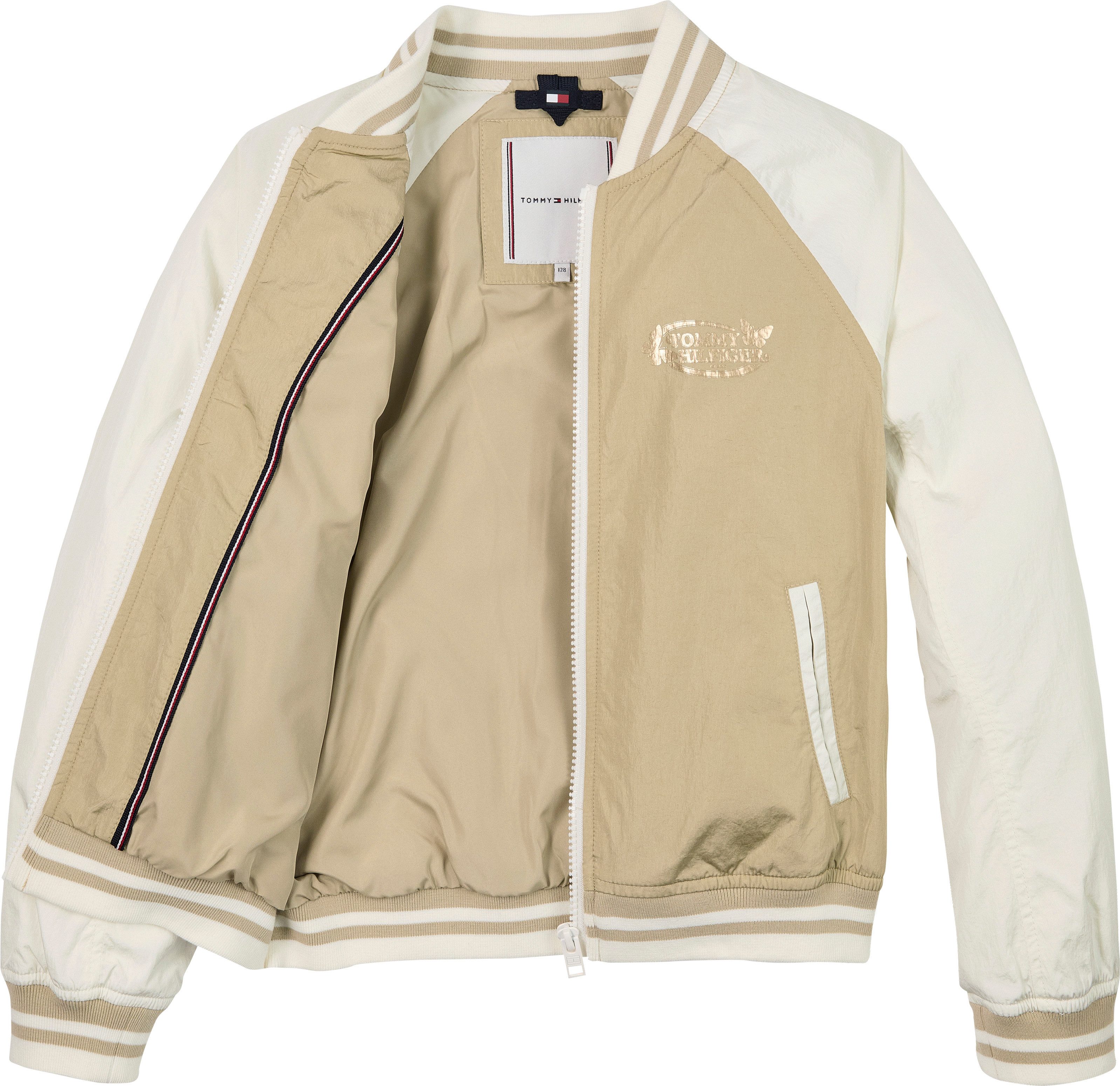 Tommy Hilfiger Blouson BUTTERFLY GRAPHIC BOMBER JACKET voor kinderen tot 16 jaar, met glanzende vlinderprint
