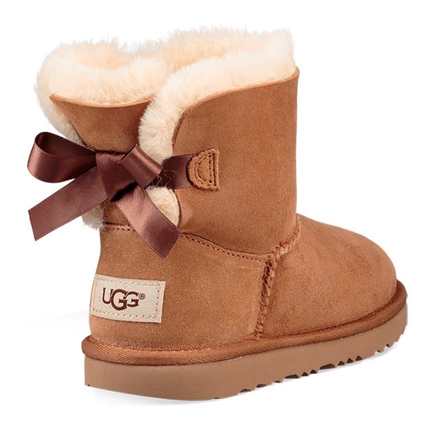 UGG Winterlaarzen K MINI BAILEY BOW II , instaplaarzen, winterlaarzen, snowboots met warme voering