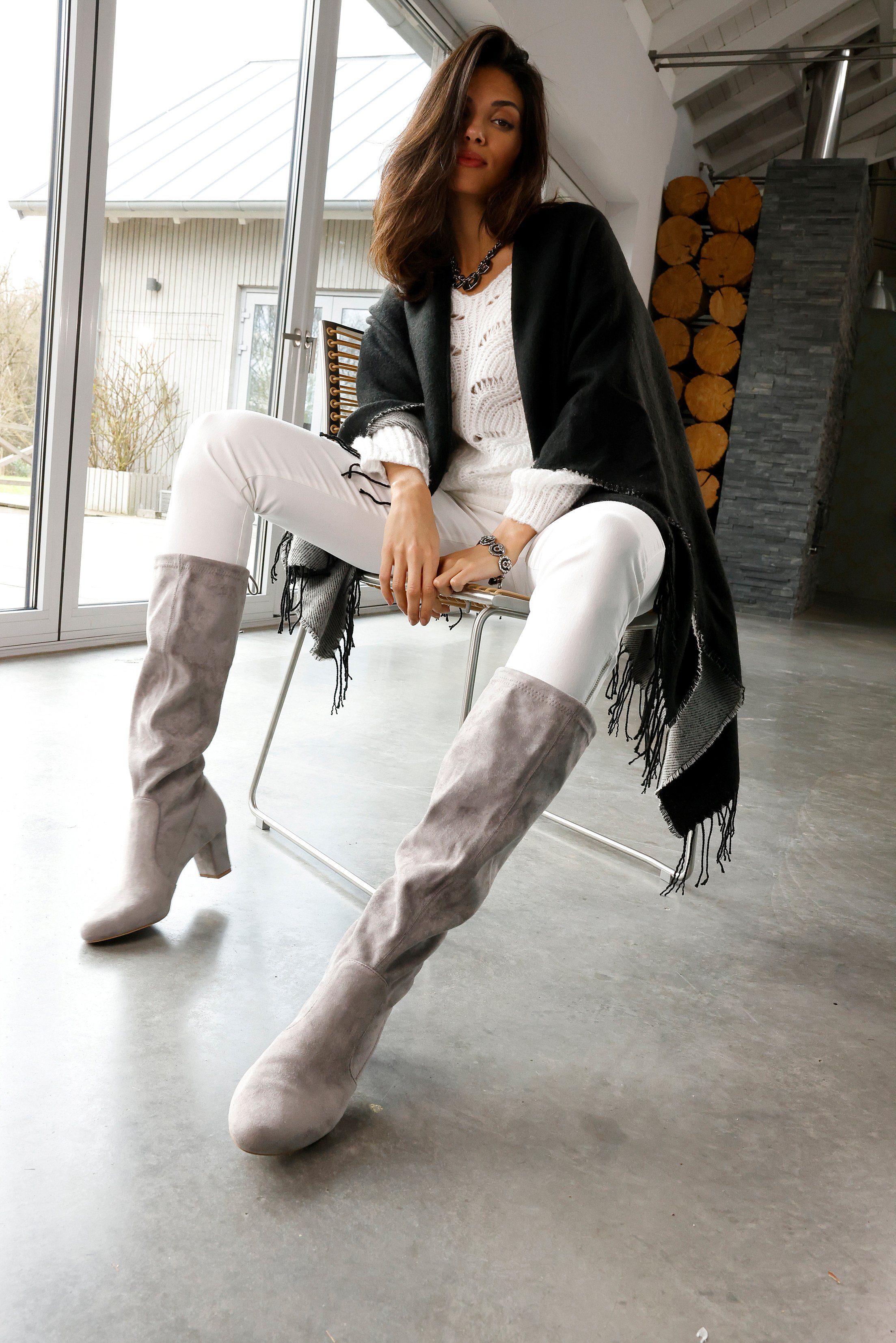 Lascana Instaplaarzen Slip-on boots, slouchy boots, slip-on, stretch & blokhak