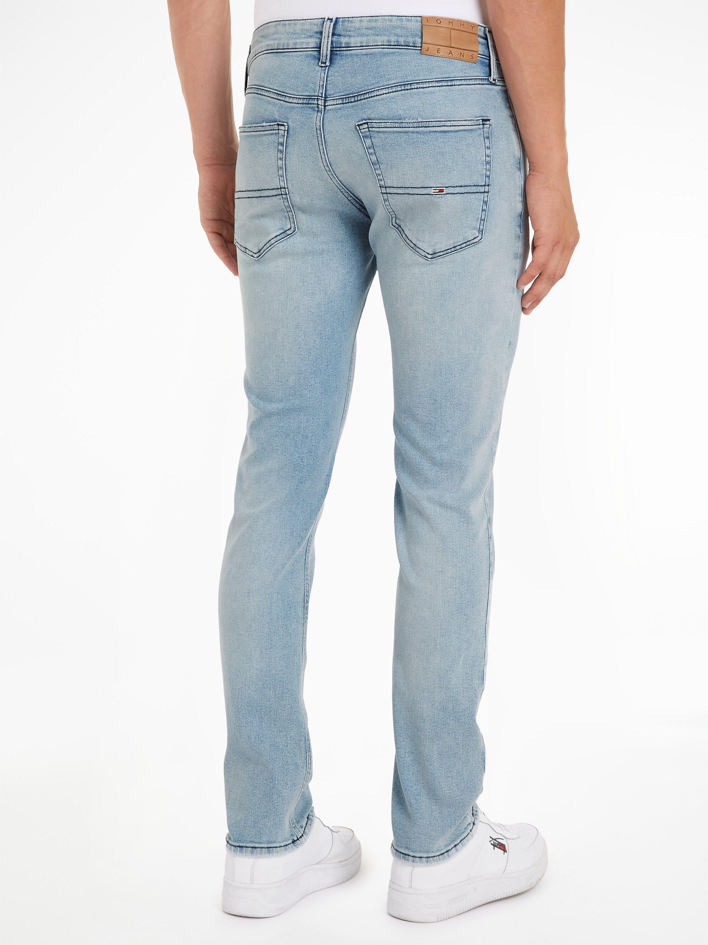 TOMMY JEANS Slim fit jeans SCANTON SLIM met slijtage- en destroyed-details
