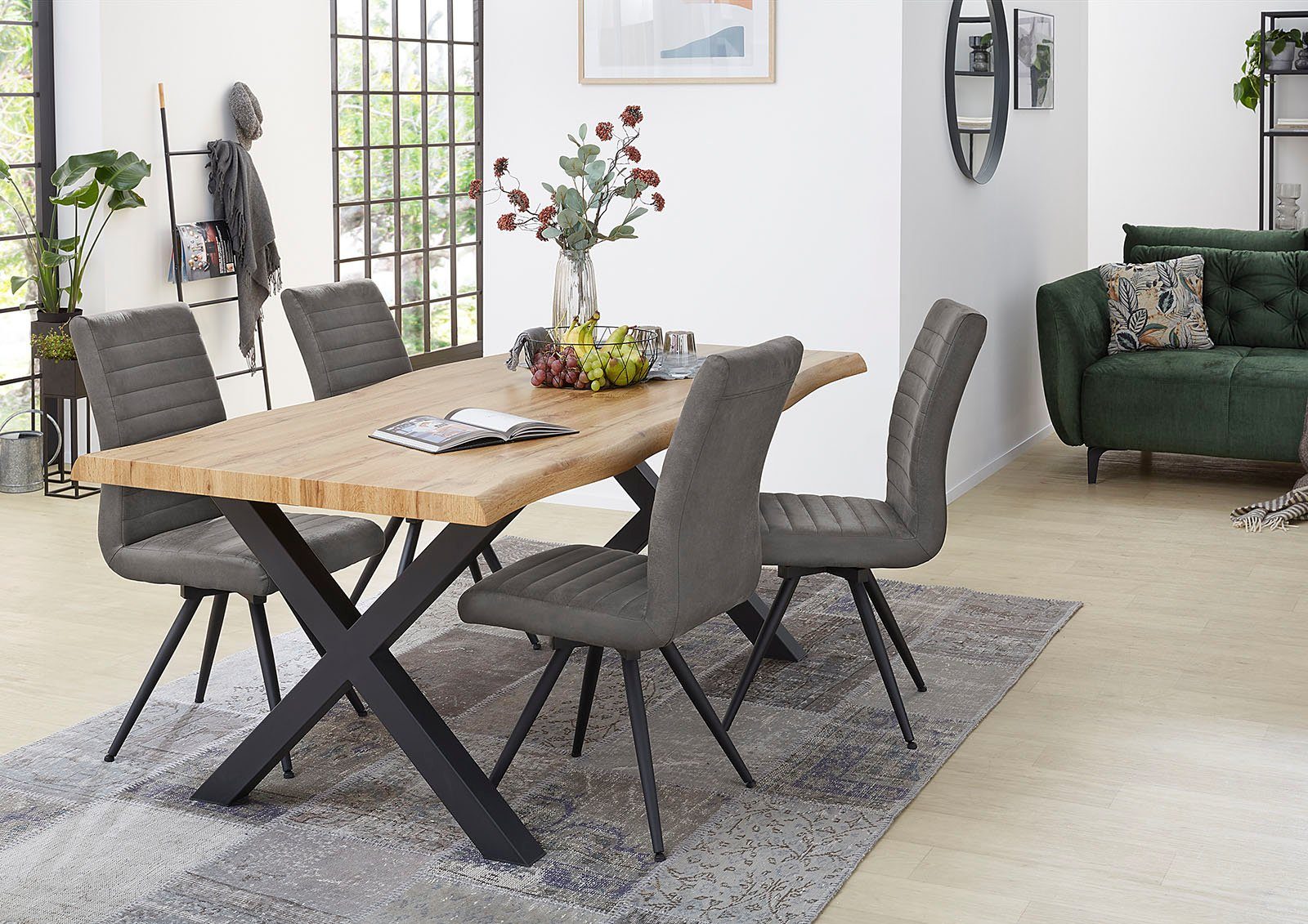 Jockenhöfer Gruppe Eettafel Marlon gebogen boomstam look en zwart onderstel