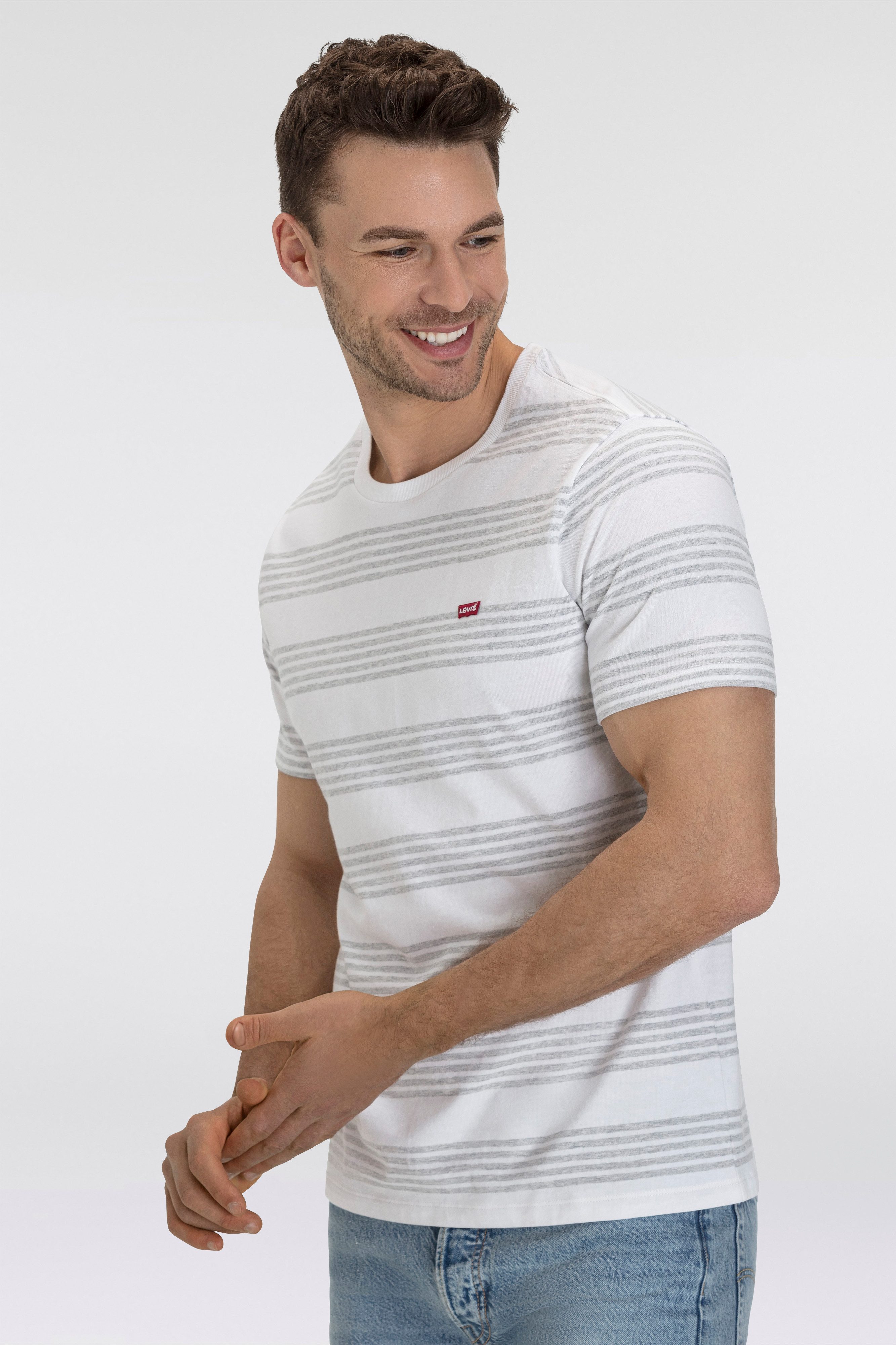 Levi's® T-shirt met gestreept patroon