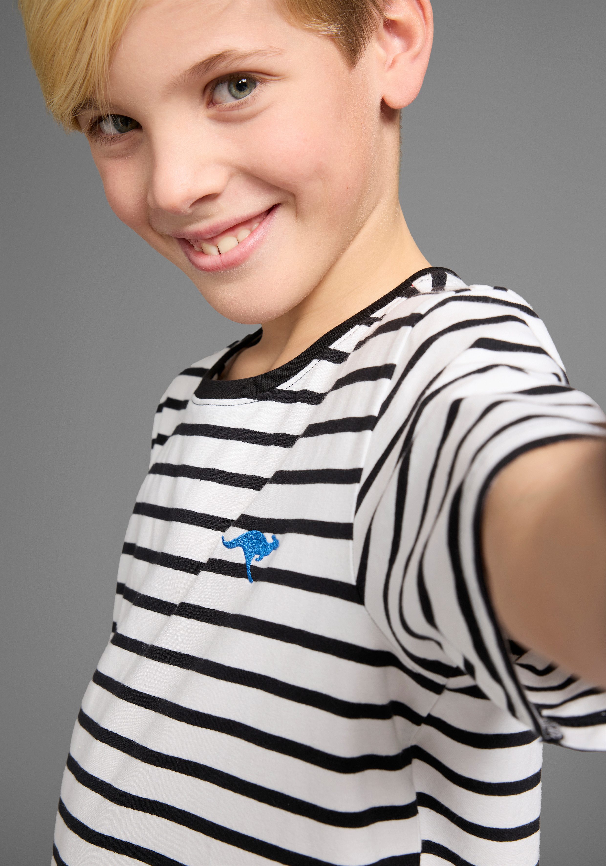 KangaROOS T-shirt Gestreept shirt met kleine borduursel