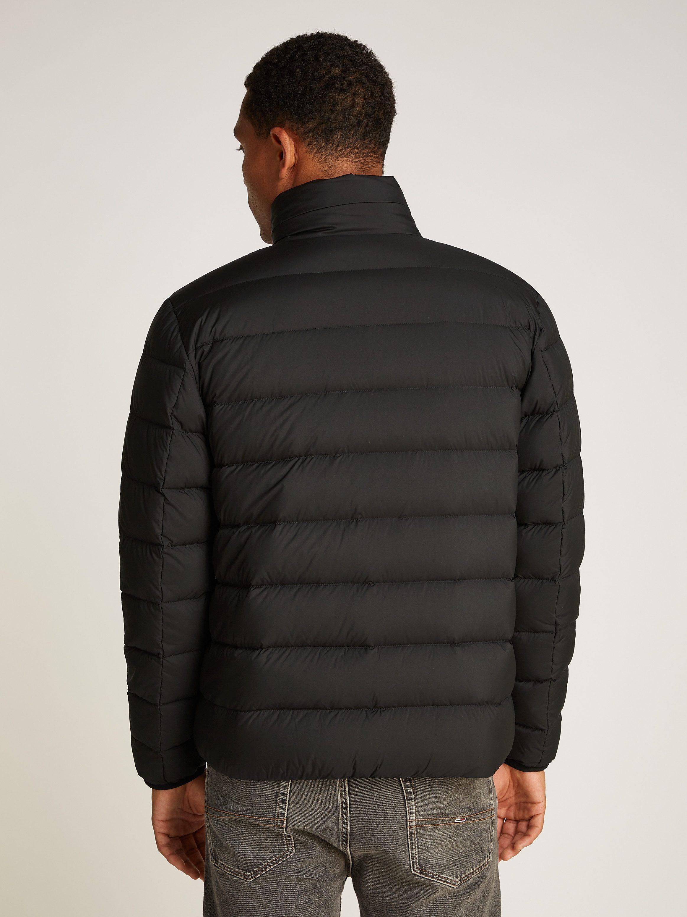 TOMMY JEANS Gewatteerde jas TJM LT DOWN PRINTED JACKET