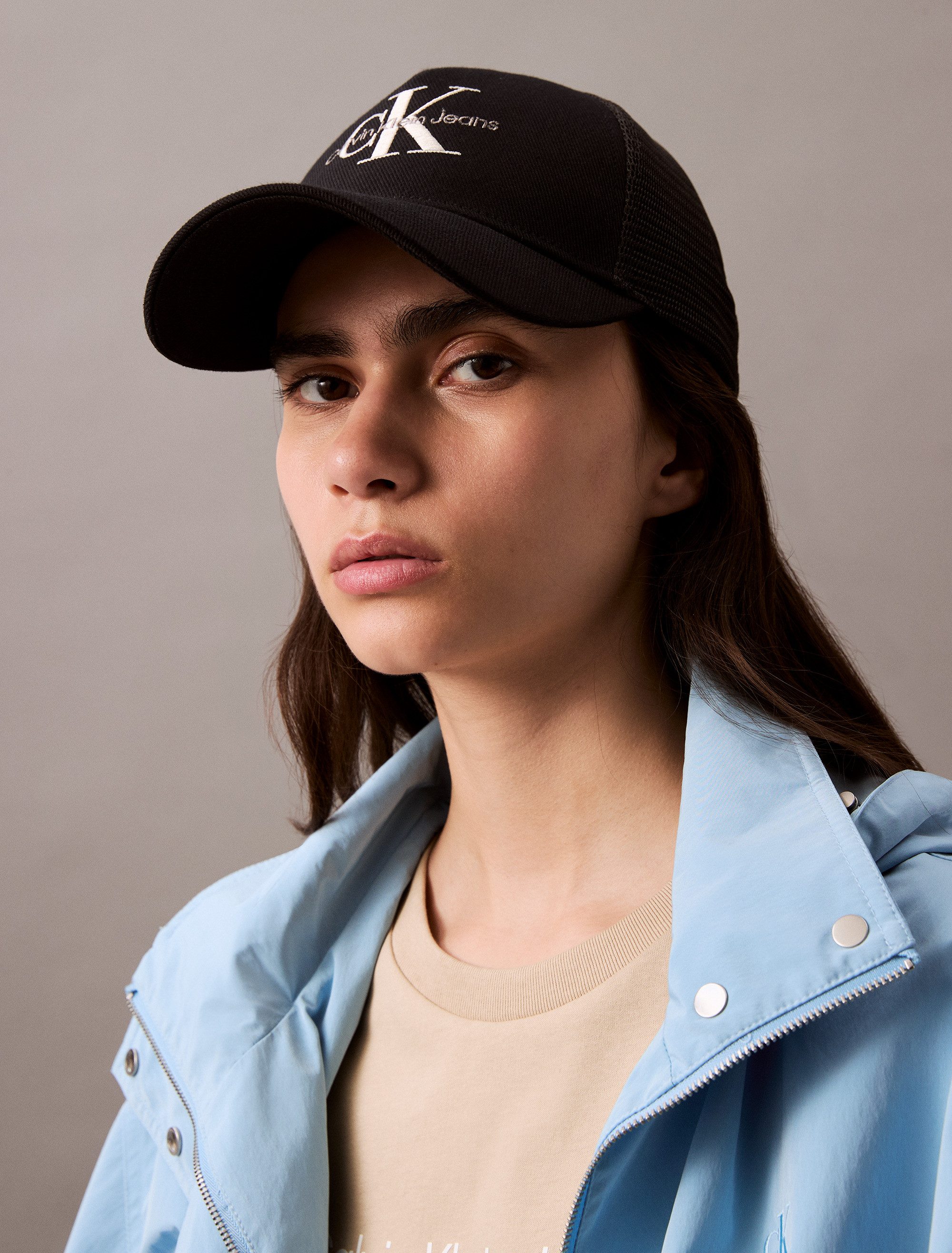 Calvin Klein Baseball pet MONOLOGO 5 PANEL MESH BACK CAP