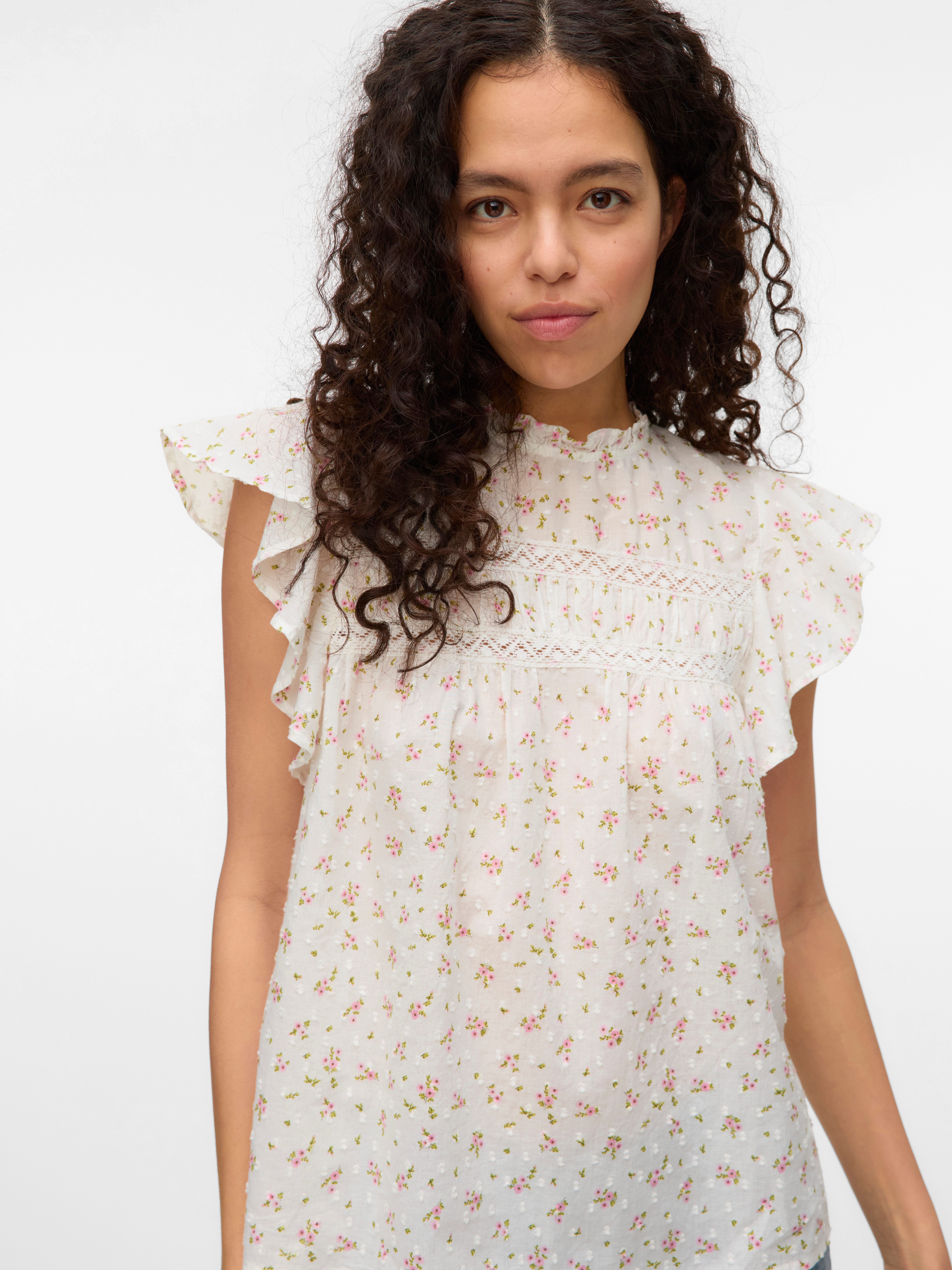Vero Moda Shirt VMTRINE SL LACE TOP WVN NOOS