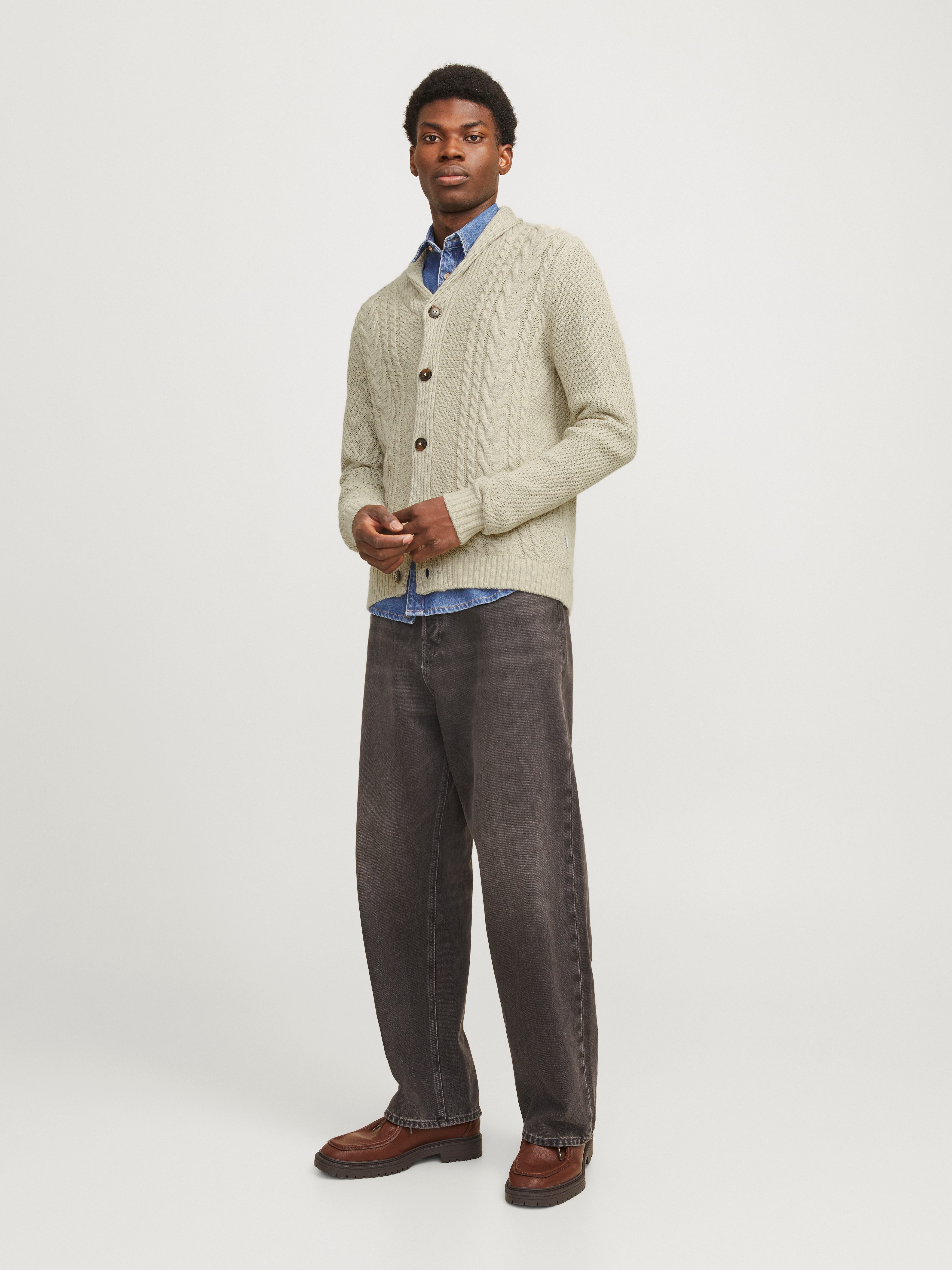 Jack & Jones Vest JJCRAIG KNIT SHAWL NECK AW24 met sjaalkraag en kabelpatroon