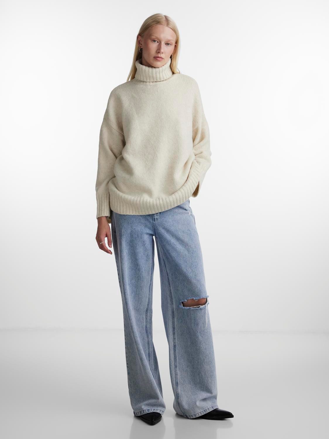 pieces Coltrui PCNANCY LS LOOSE ROLL NECK KNIT NOOS BC