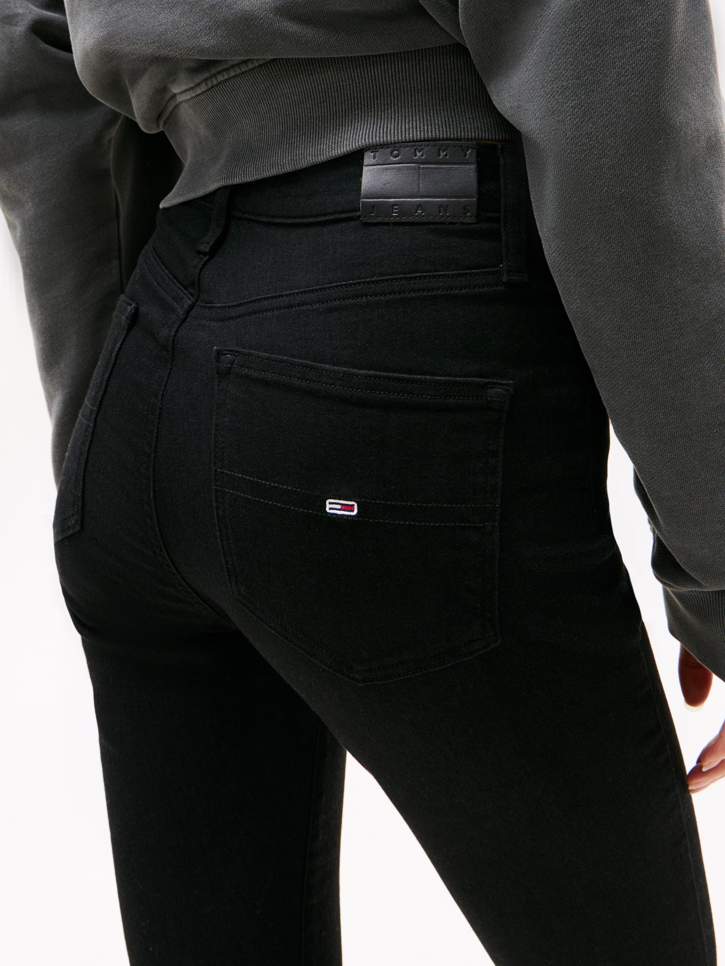TOMMY JEANS Skinny fit jeans SYLVIA High Rise SKINNY Strak aansluitende denim jeans met hoge taille