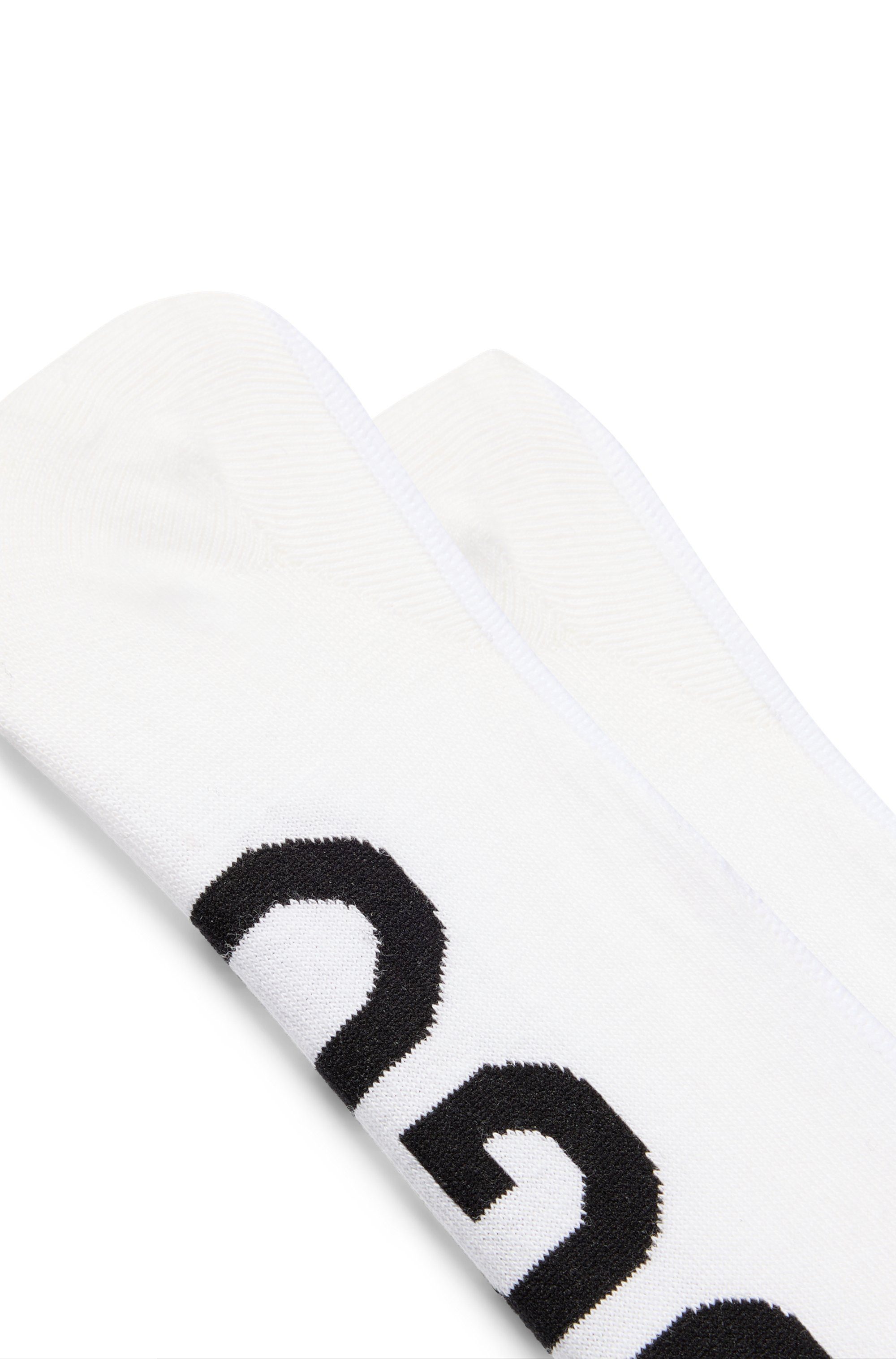 HUGO underwear Sneakersokken 2P INVISIBLE W met hugo logo-opschrift onder de zool (set, 2 paar, 2 stuks)