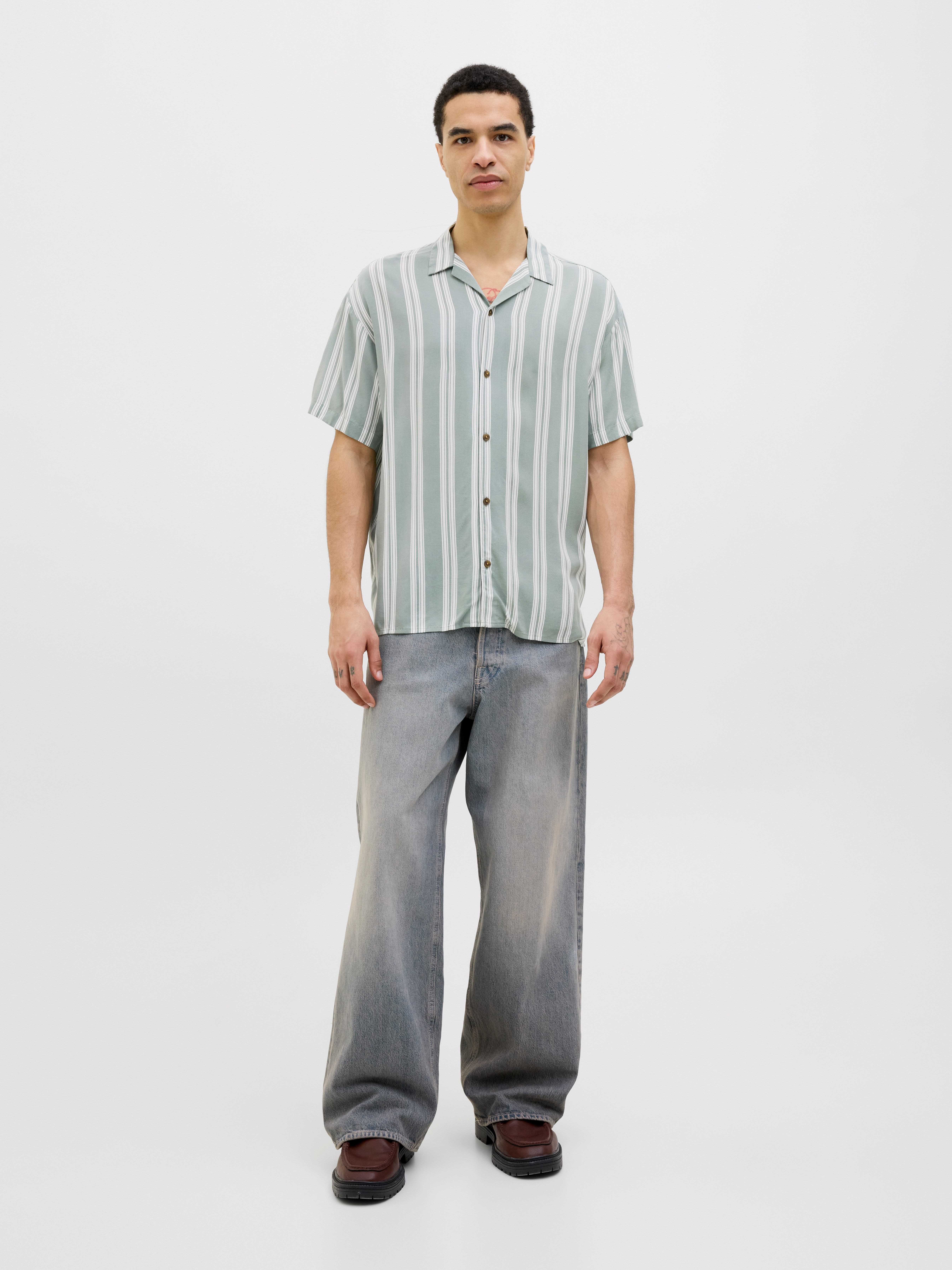 Jack & Jones Overhemd met korte mouwen JJEJEFF STRIPE RESORT SHIRT SS SN