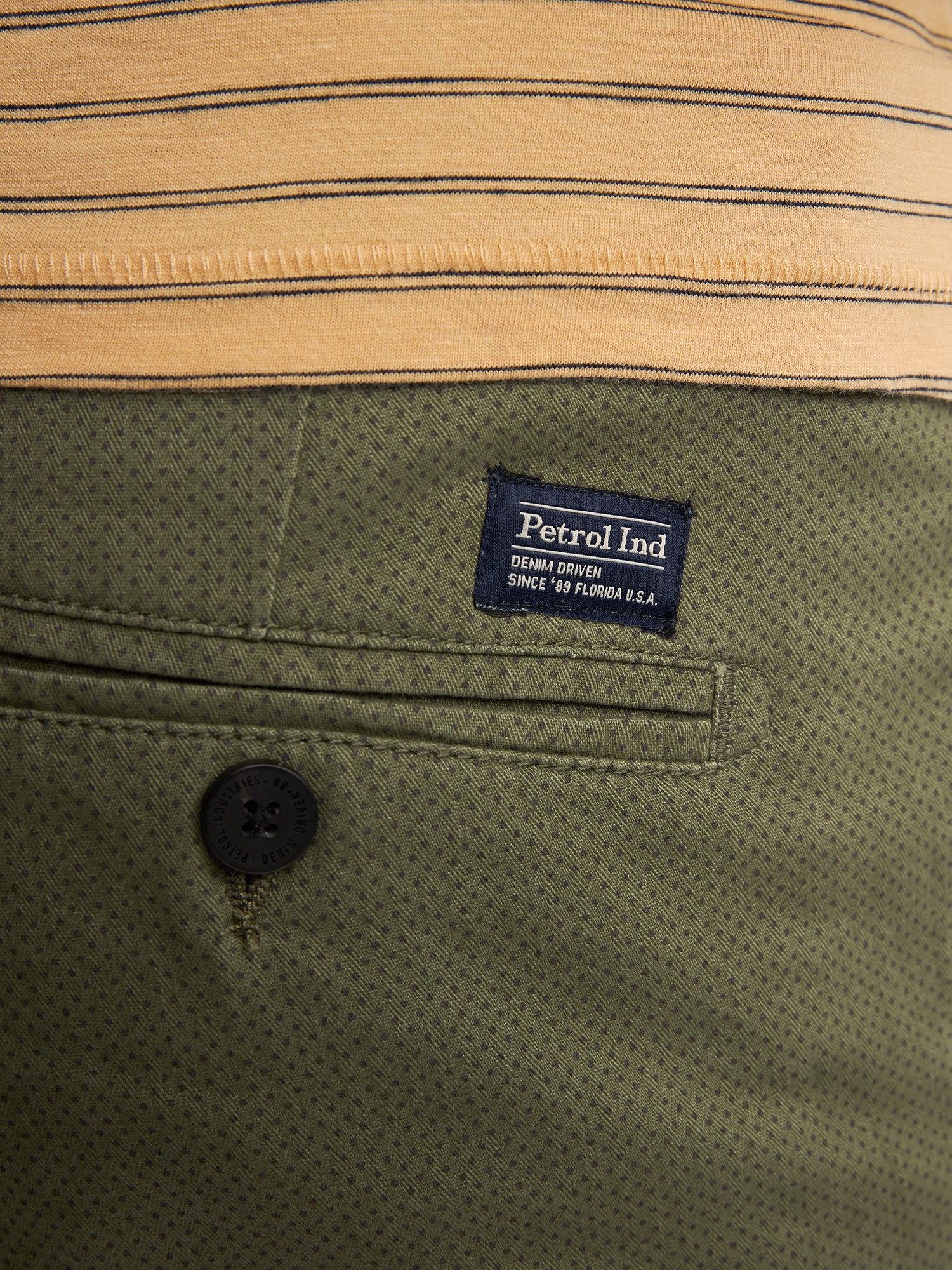 Petrol Industries Chino-short met riem