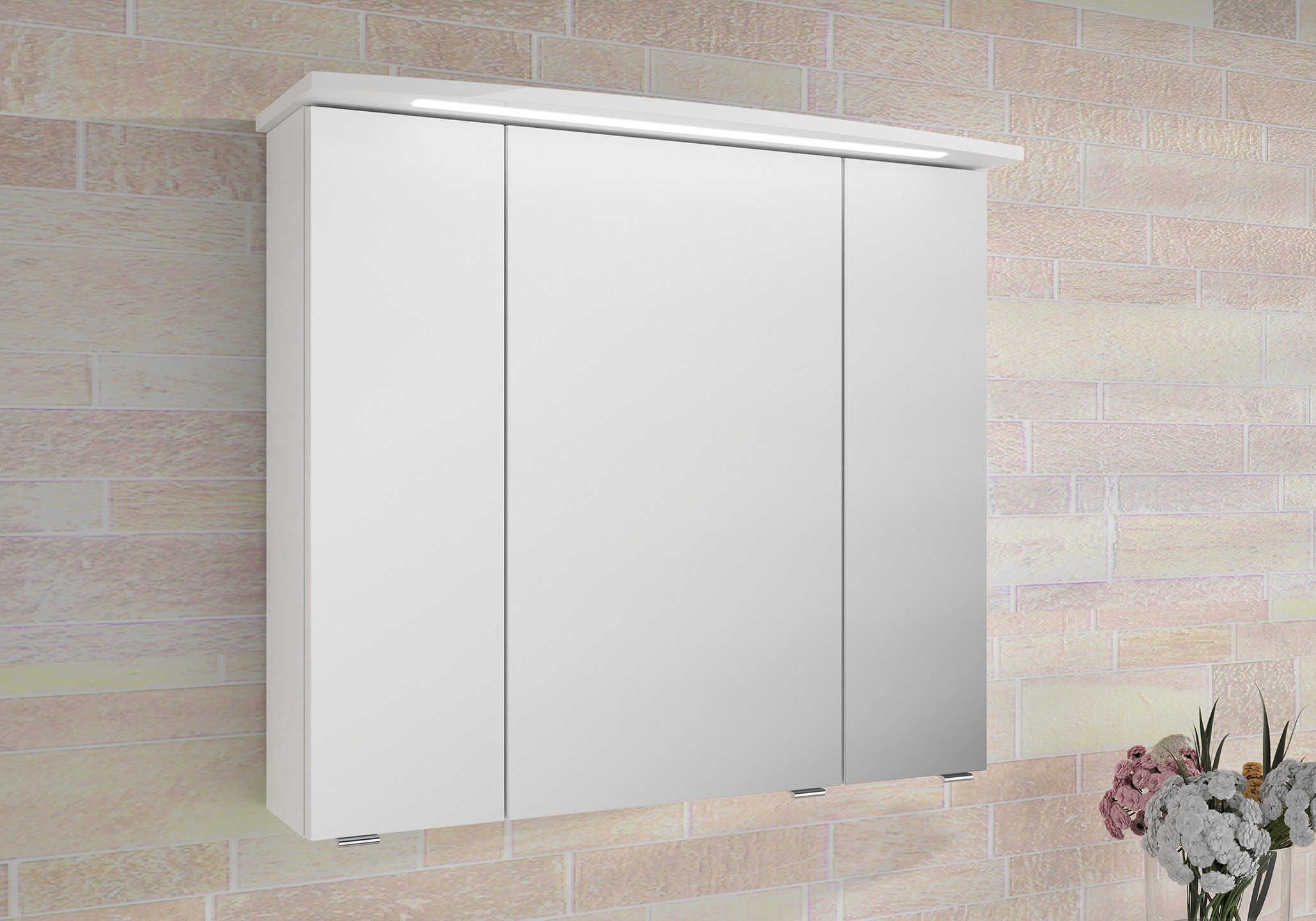 Saphir Badkamerspiegelkast Serie 4010 badkamer spiegelkast incl. LED-verlichting in krans Badkast 82 cm breed, 3 deuren, 6 glazen legplanken, incl. deurdemper