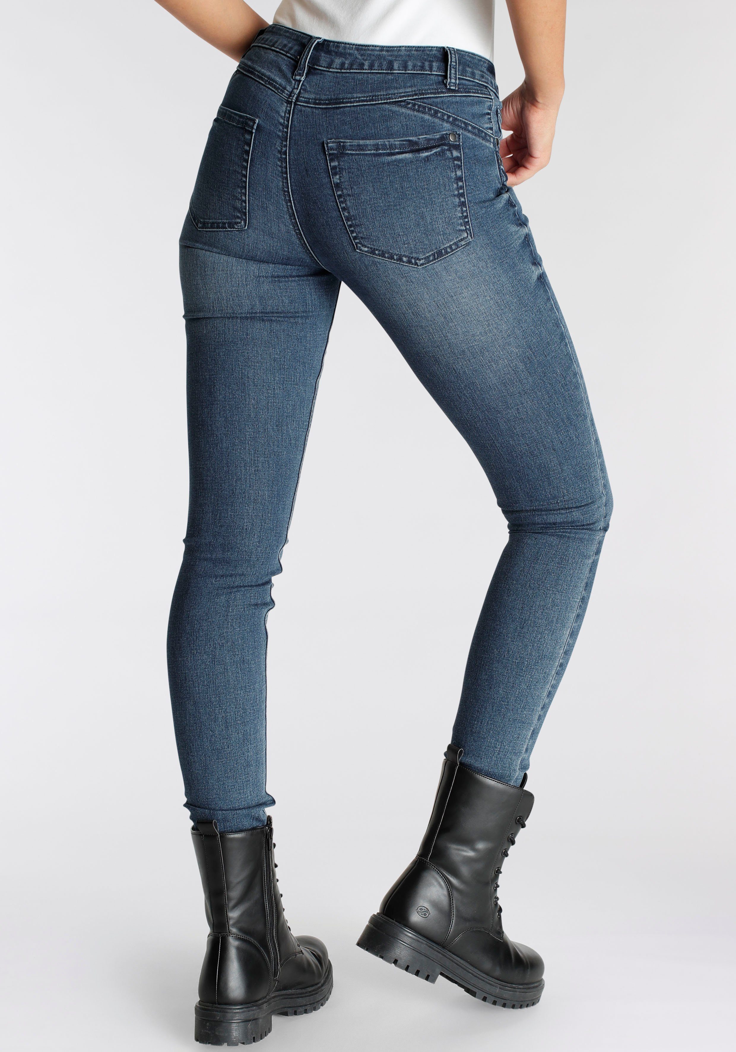 Arizona Skinny fit jeans extra-strakke been snit, used-look-wassing, normale taille