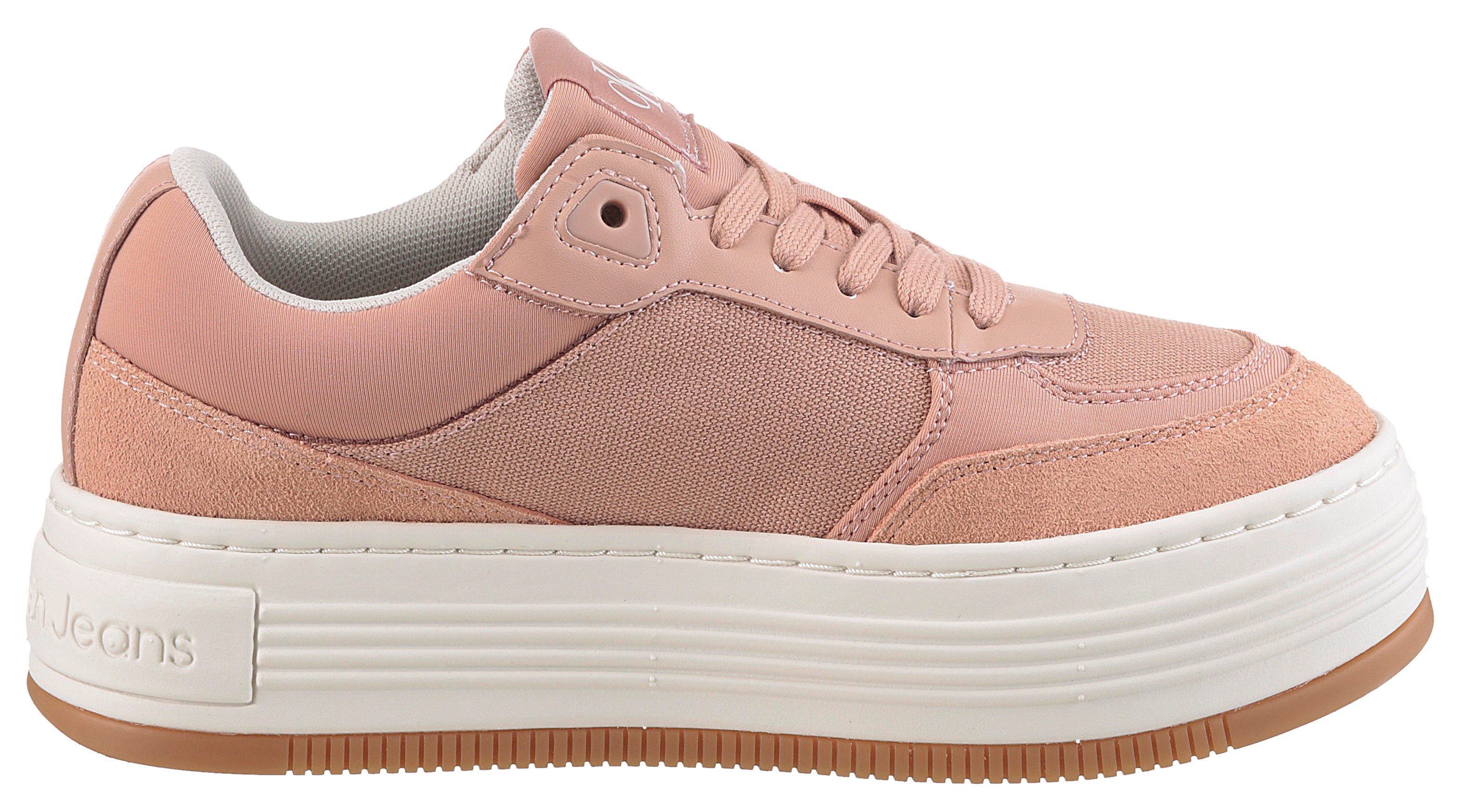 Calvin Klein Plateausneakers BOLD FLATF LOW MIX MG MEDIA veterschoenen, vrijetijdsschoen, lage schoen met zijlogo