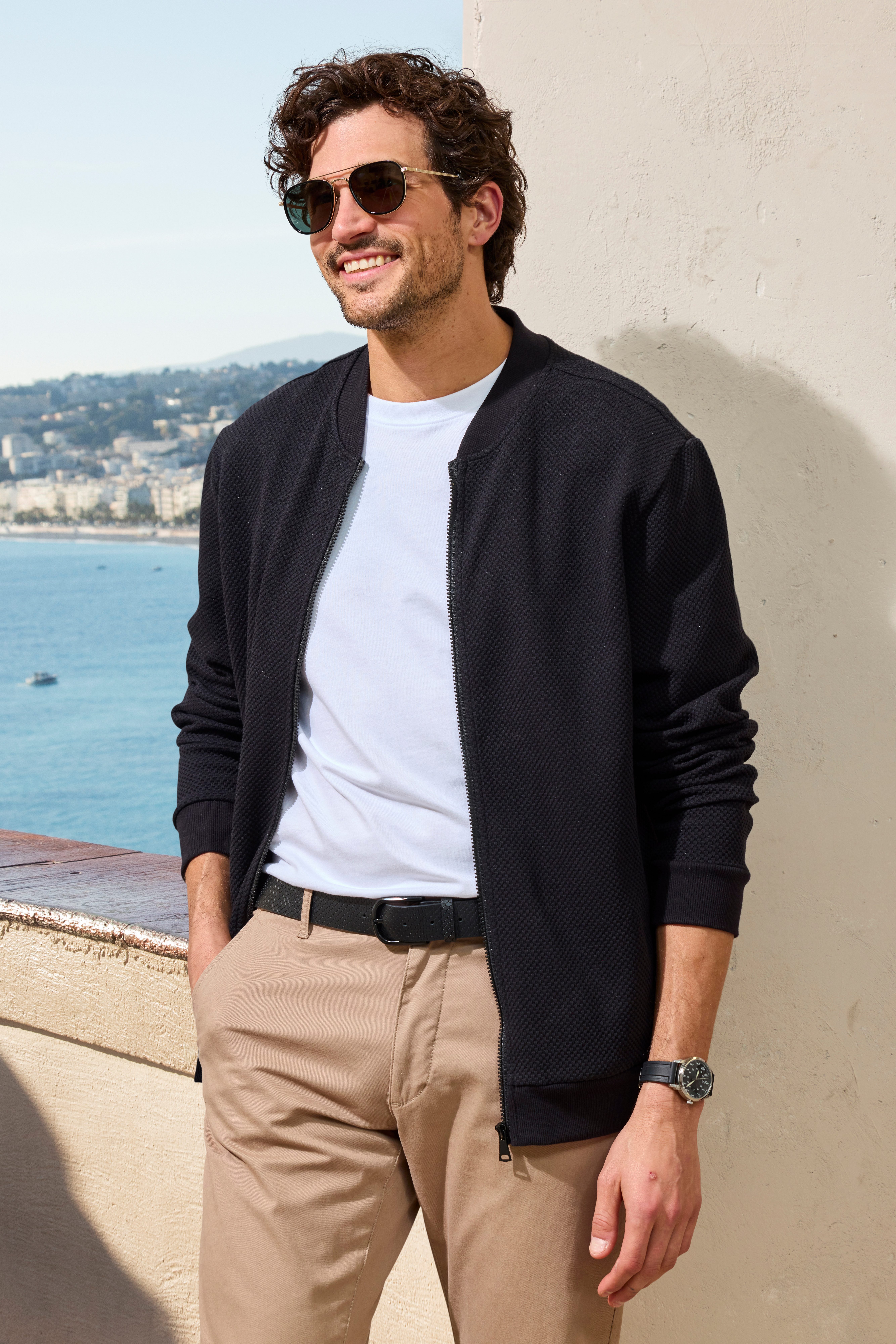 H.I.S Chino Regular fit lange broek, van elastische katoenkwaliteit